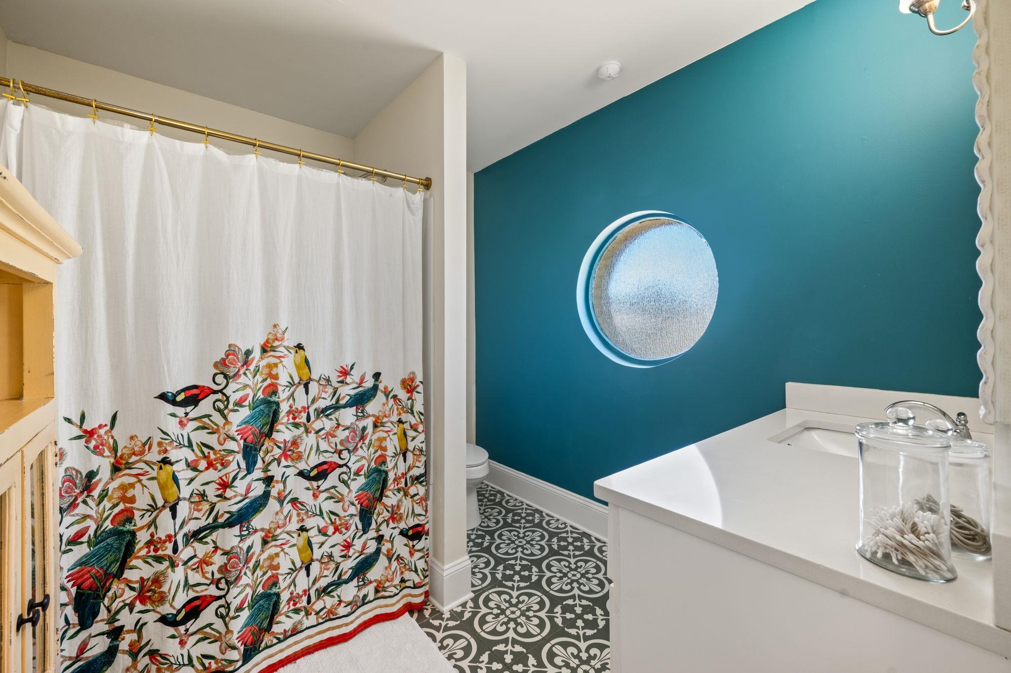 Image 50 of 100 For 215 Oglethorpe Blvd