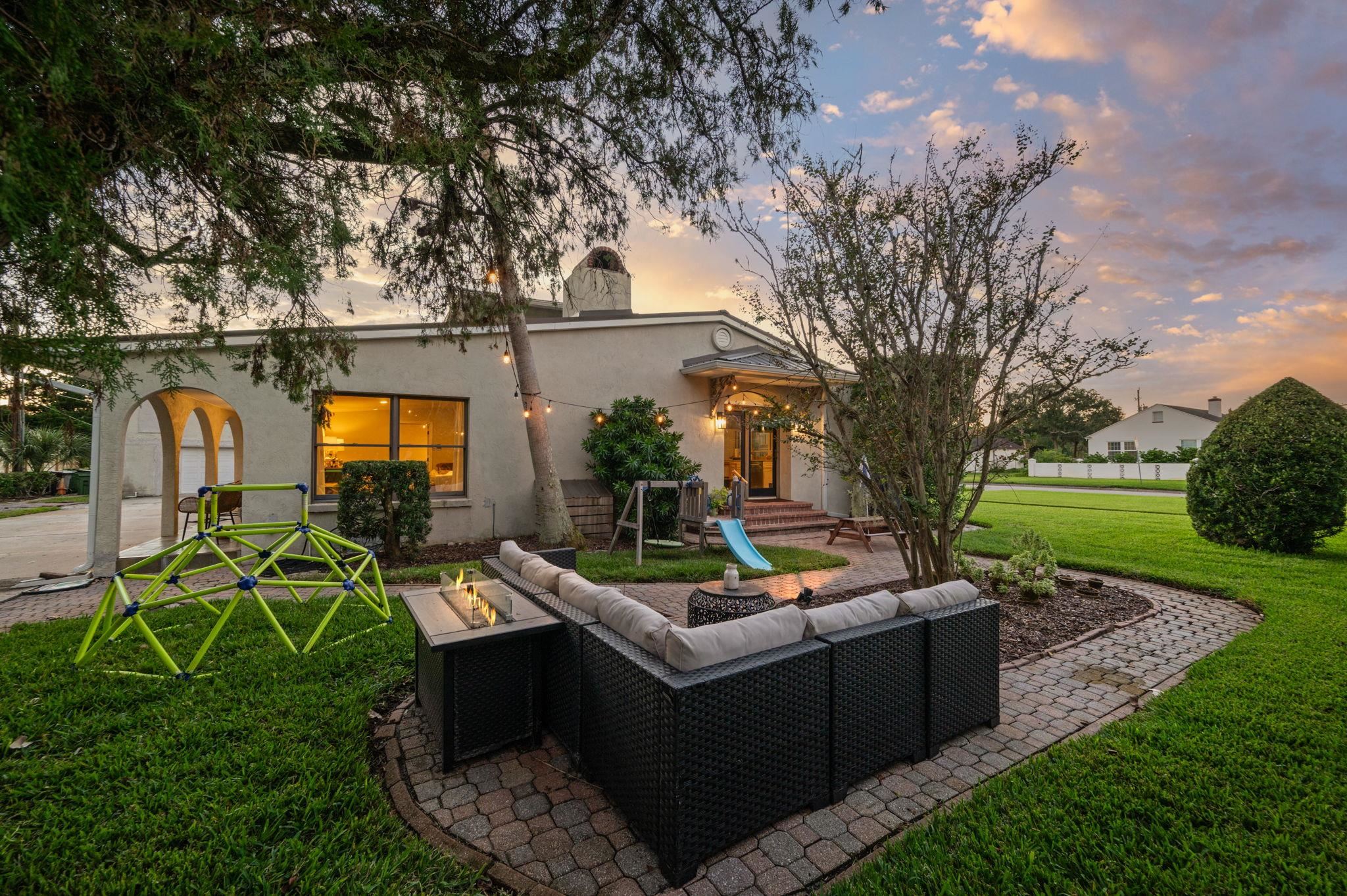 Image 81 of 100 For 215 Oglethorpe Blvd