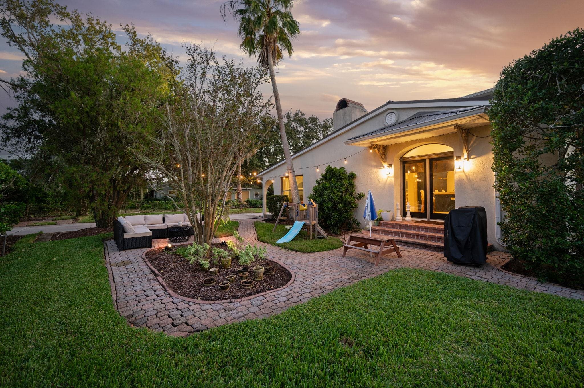 Image 86 of 100 For 215 Oglethorpe Blvd