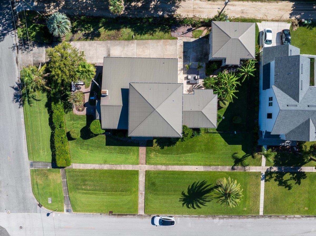 Image 92 of 100 For 215 Oglethorpe Blvd