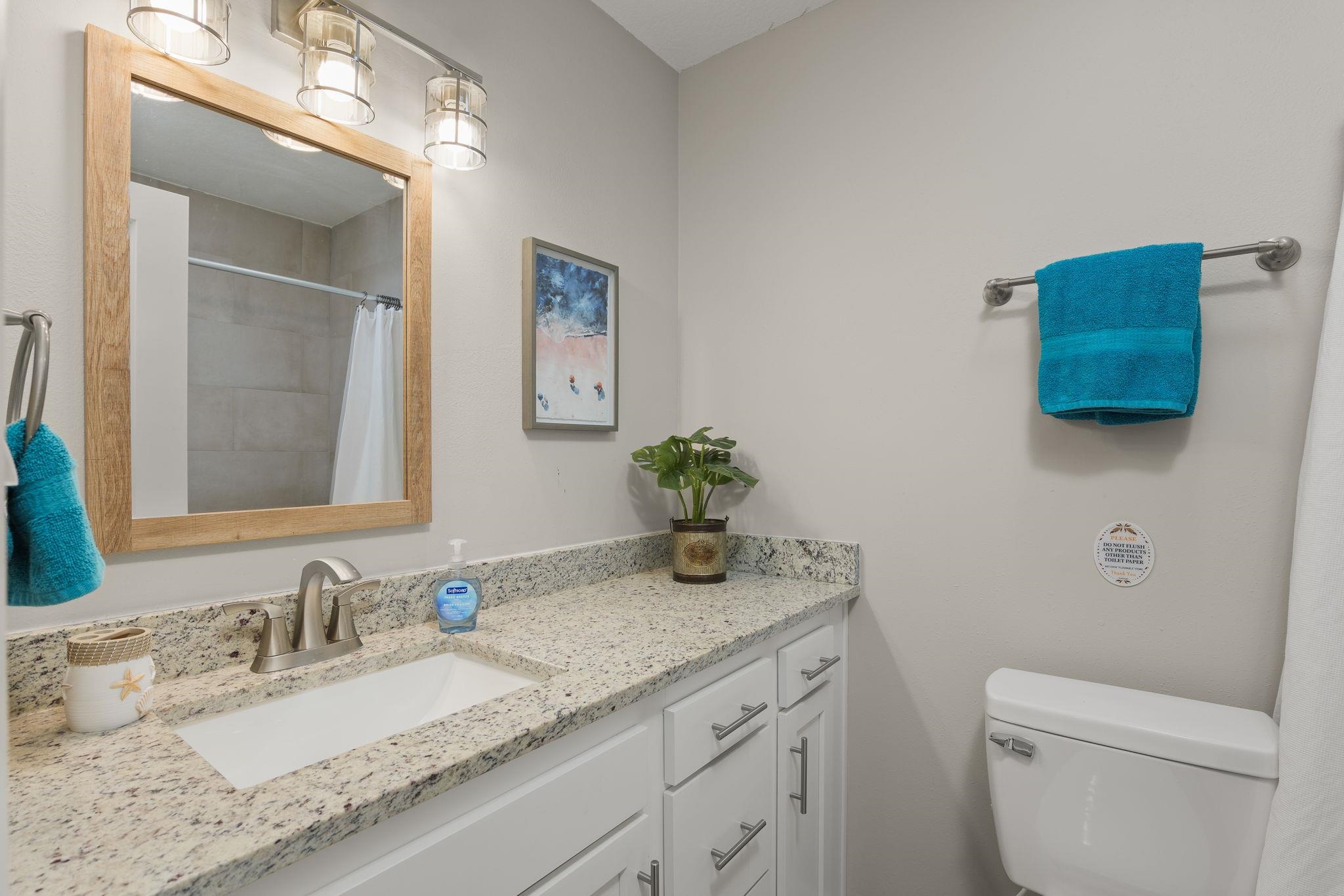 Image 18 of 57 For 16 Ewing St.