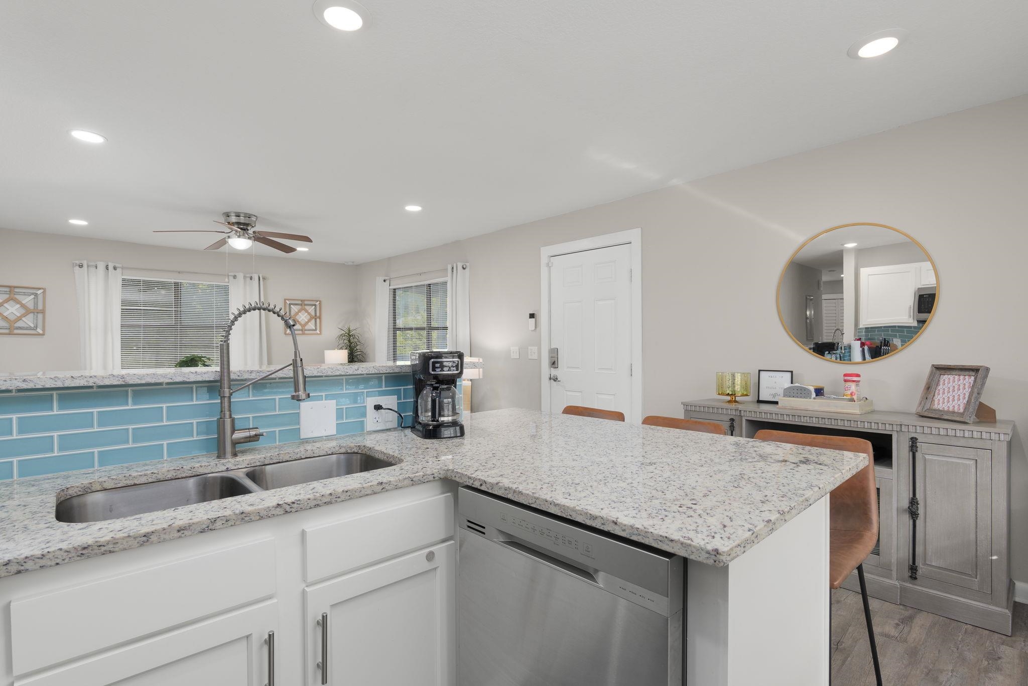 Image 32 of 57 For 16 Ewing St.