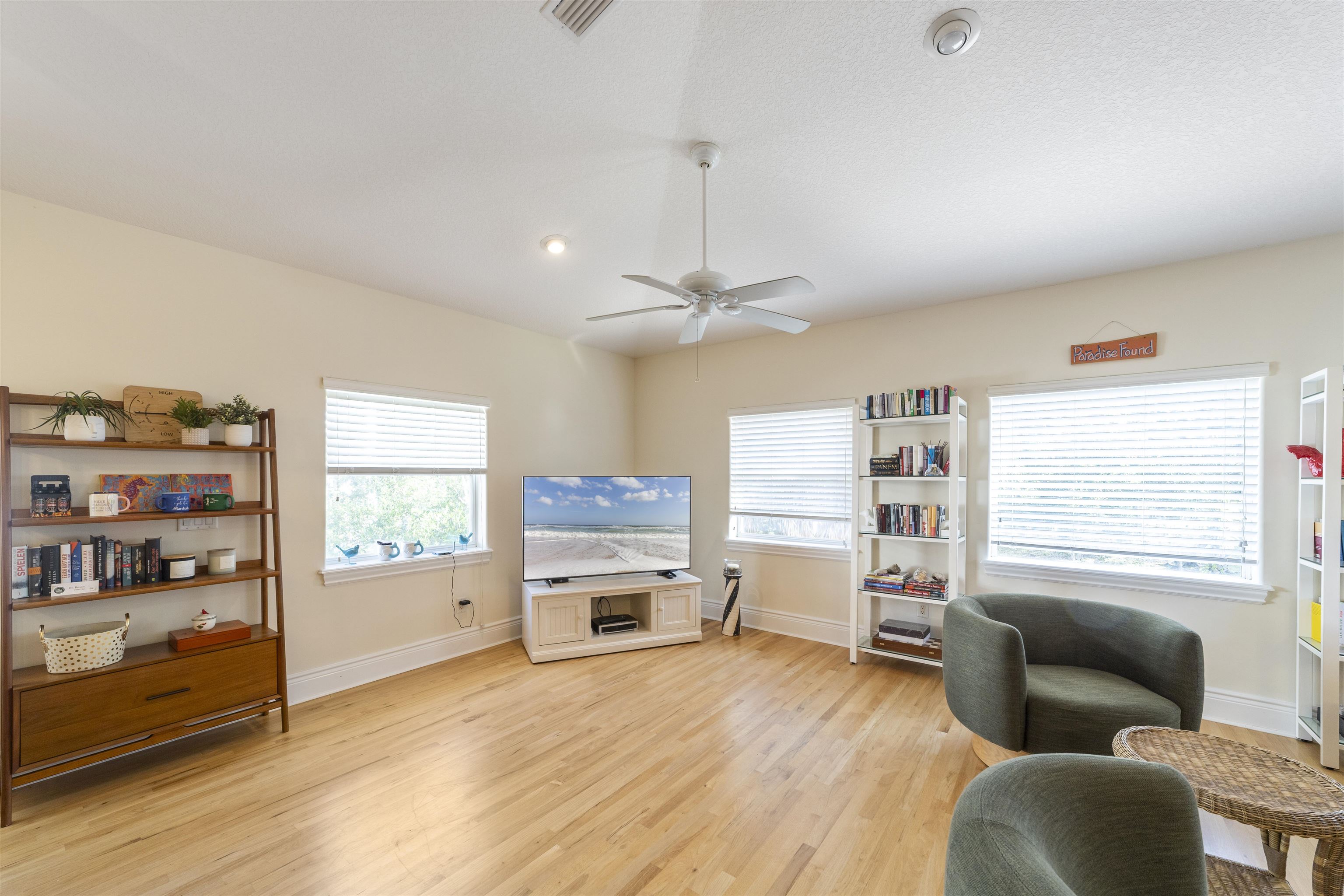 Image 20 of 44 For 1753 Castile Street