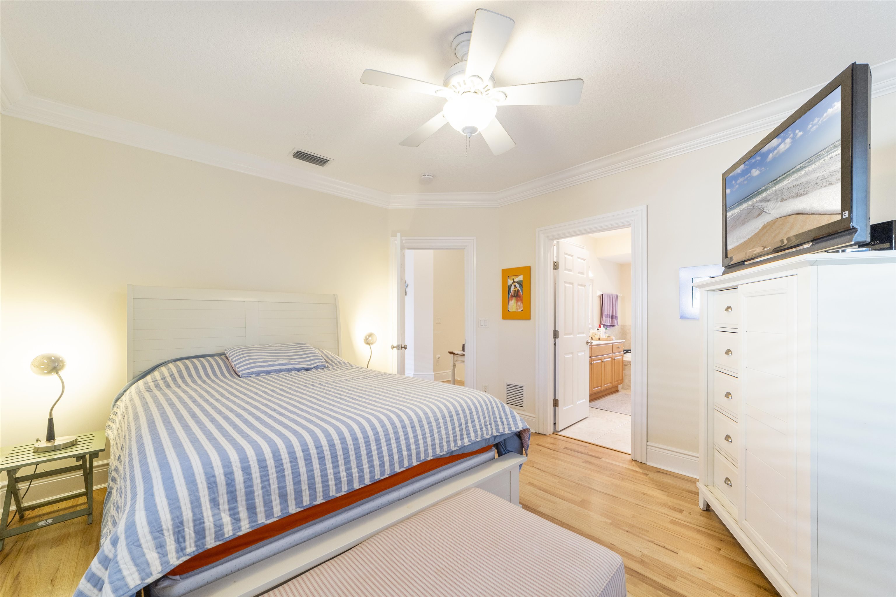 Image 29 of 44 For 1753 Castile Street