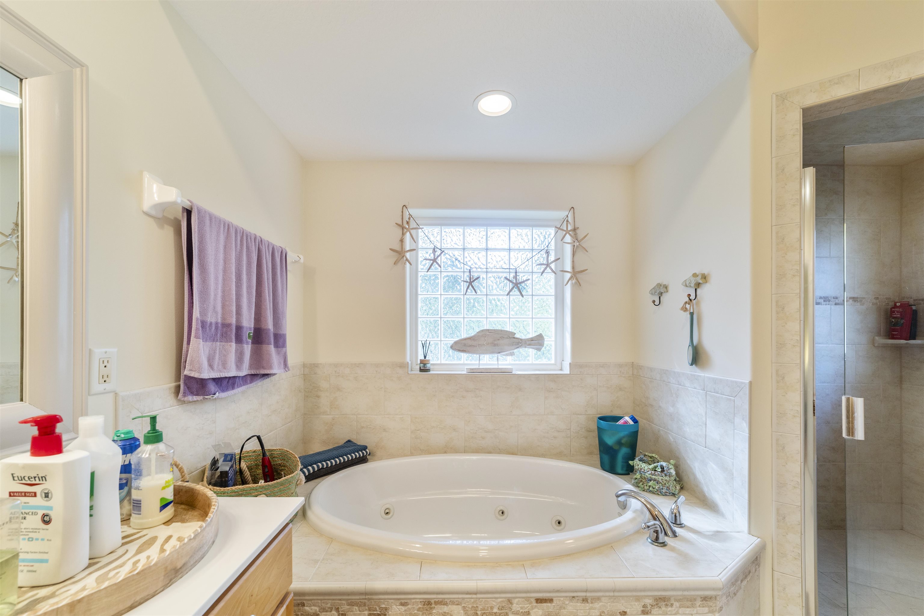 Image 33 of 44 For 1753 Castile Street