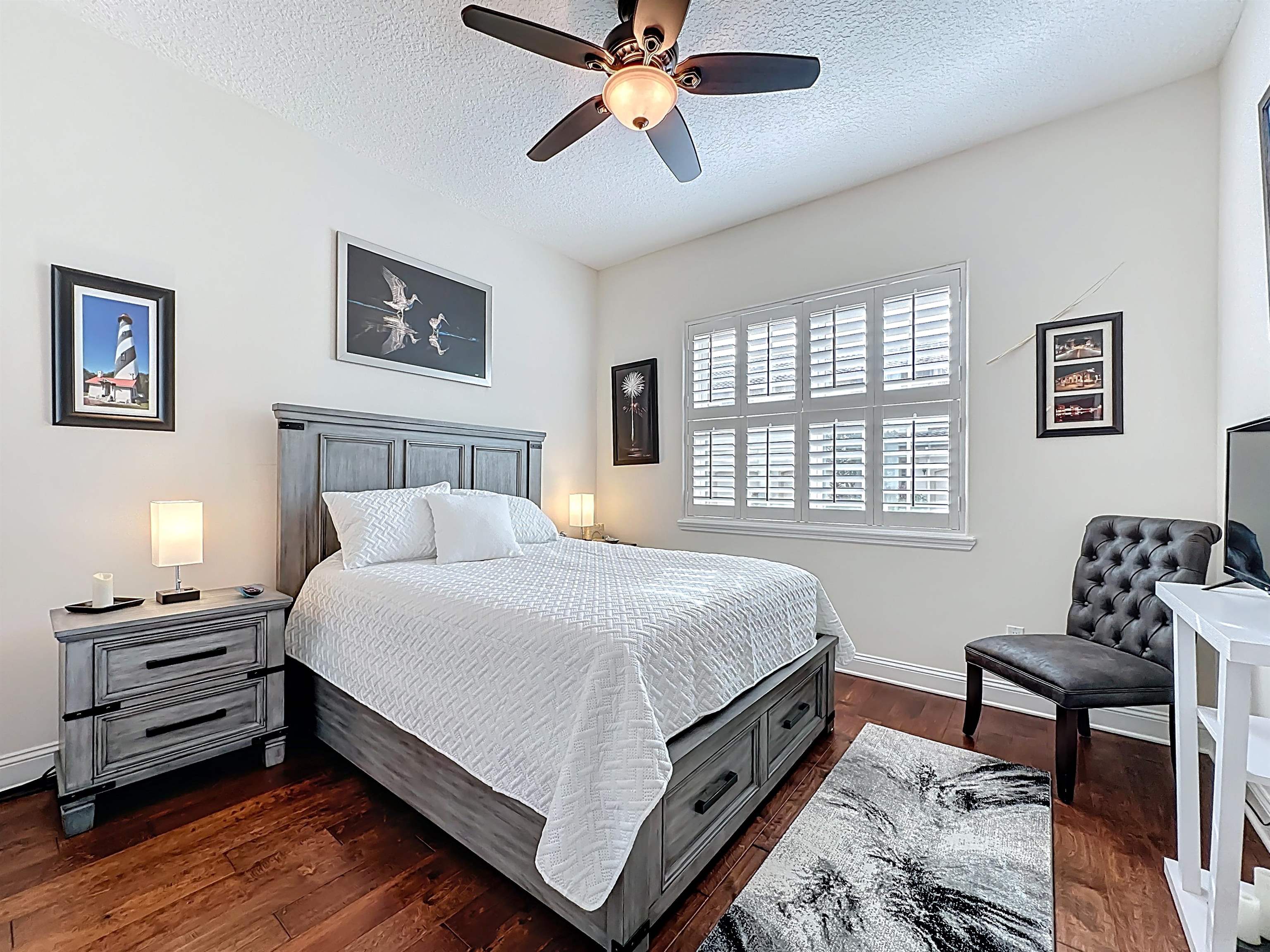 Image 28 of 43 For 130 Grand Ravine Drive