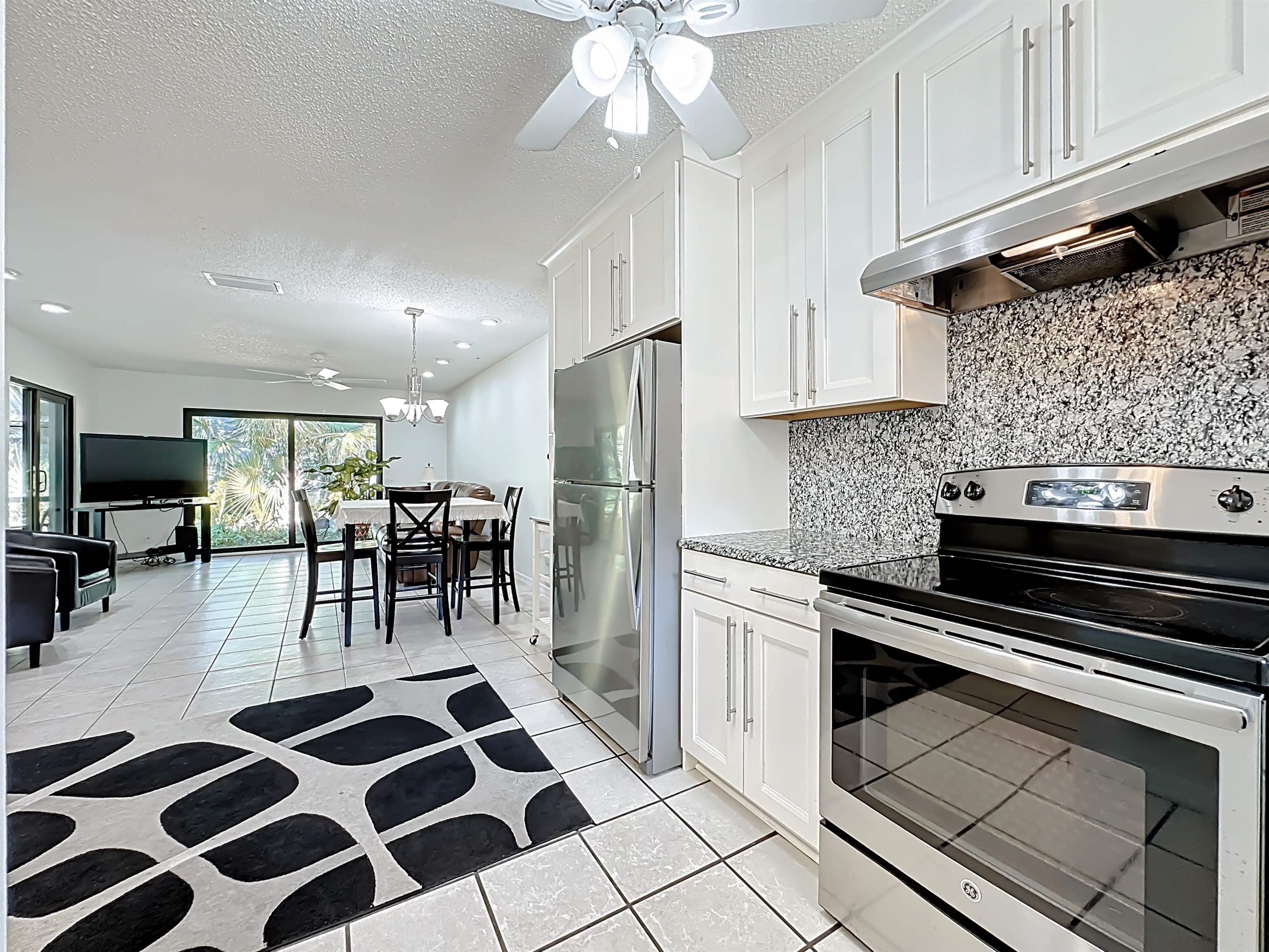 Image 11 of 39 For 3960 A1a South Unit 706