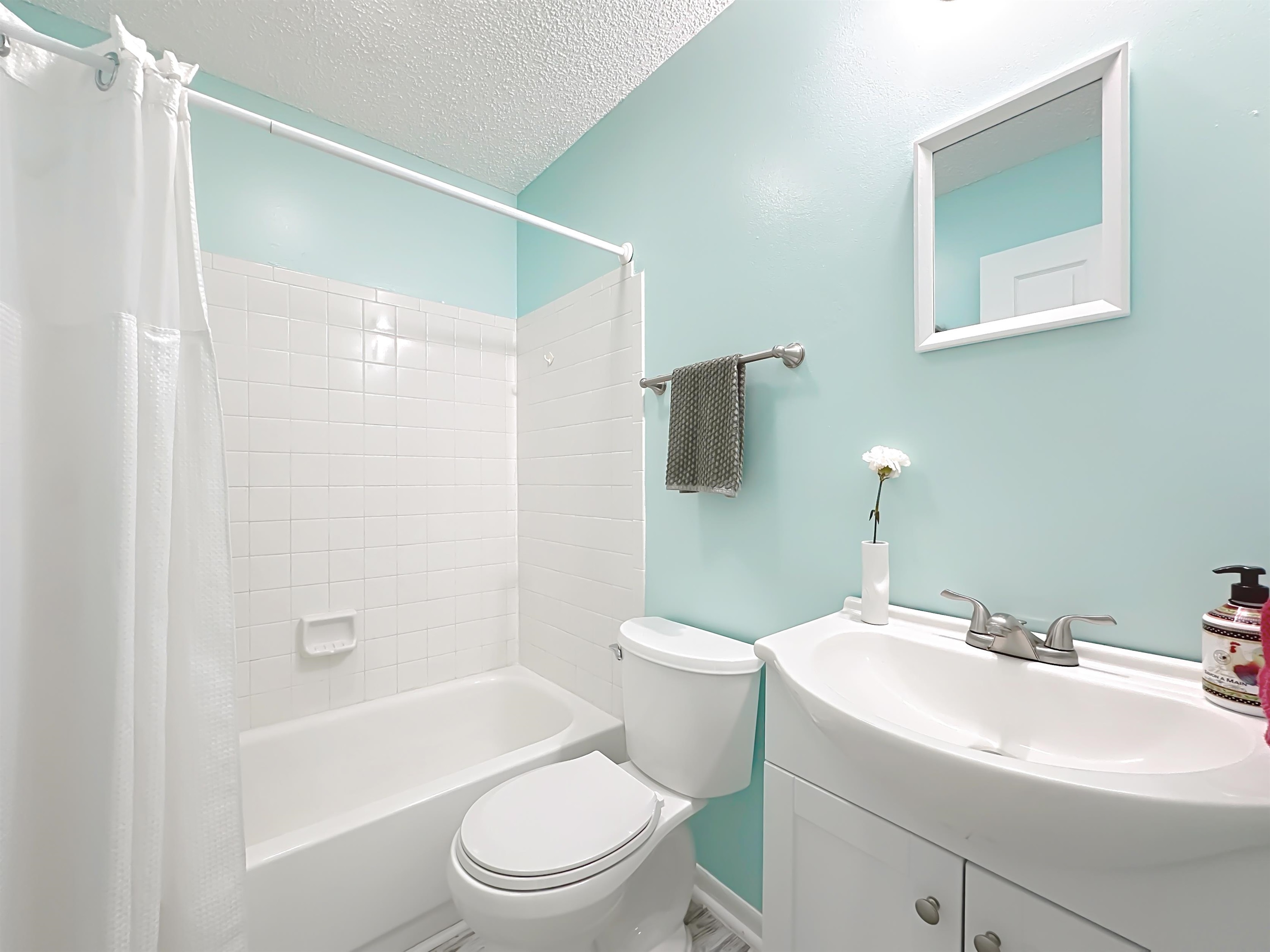 Image 30 of 39 For 3960 A1a South Unit 706