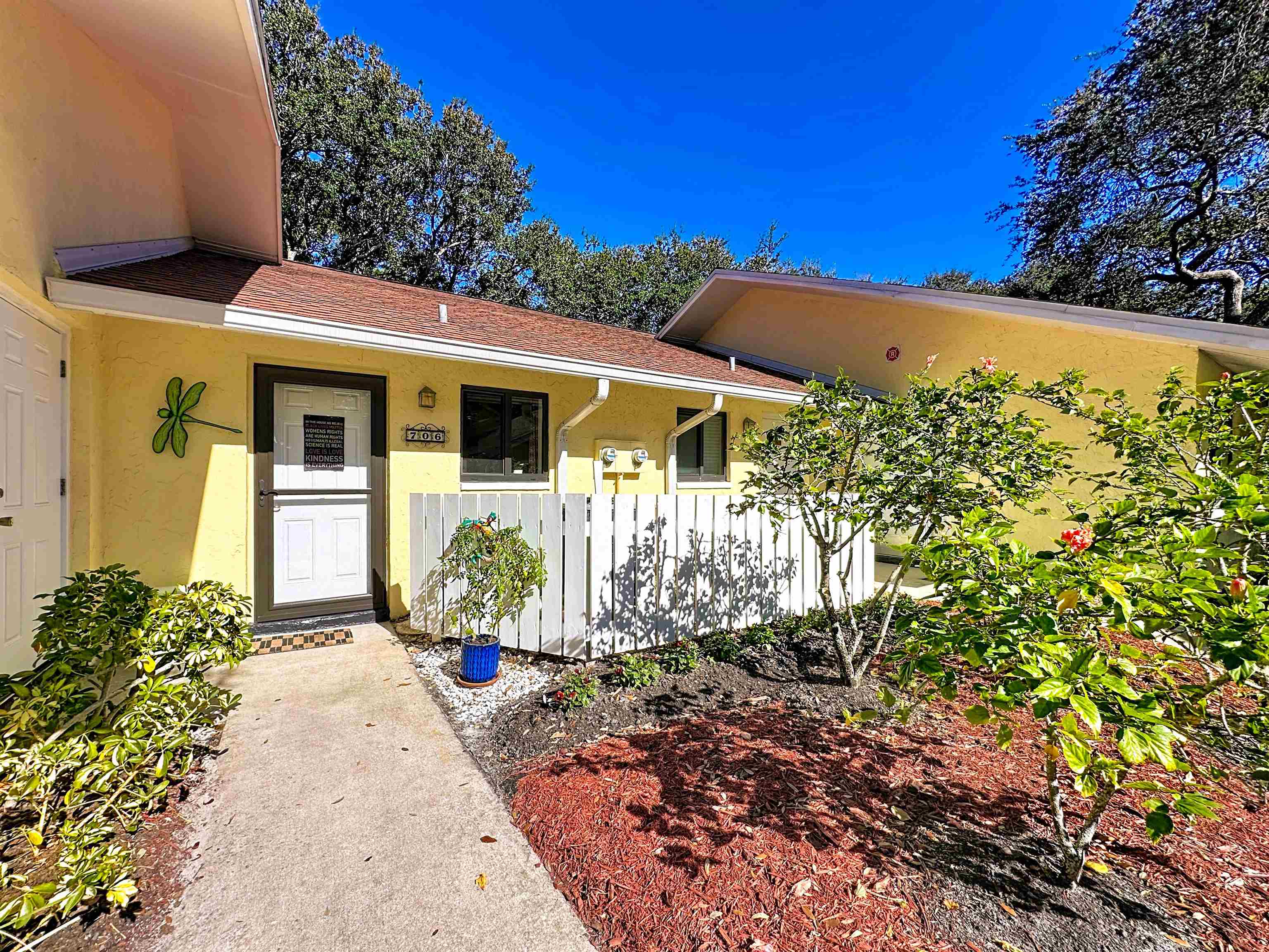 Image 8 of 39 For 3960 A1a South Unit 706