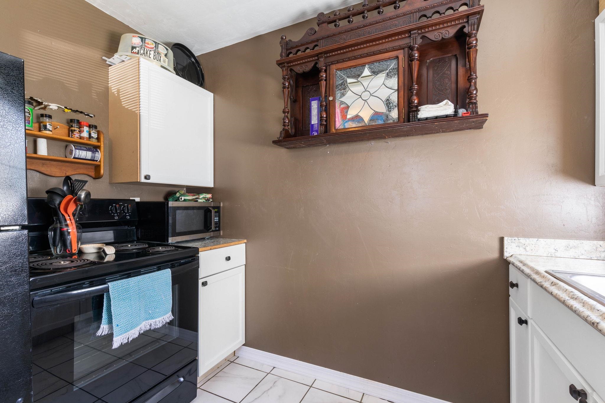 Image 10 of 38 For 1192 Cedar St