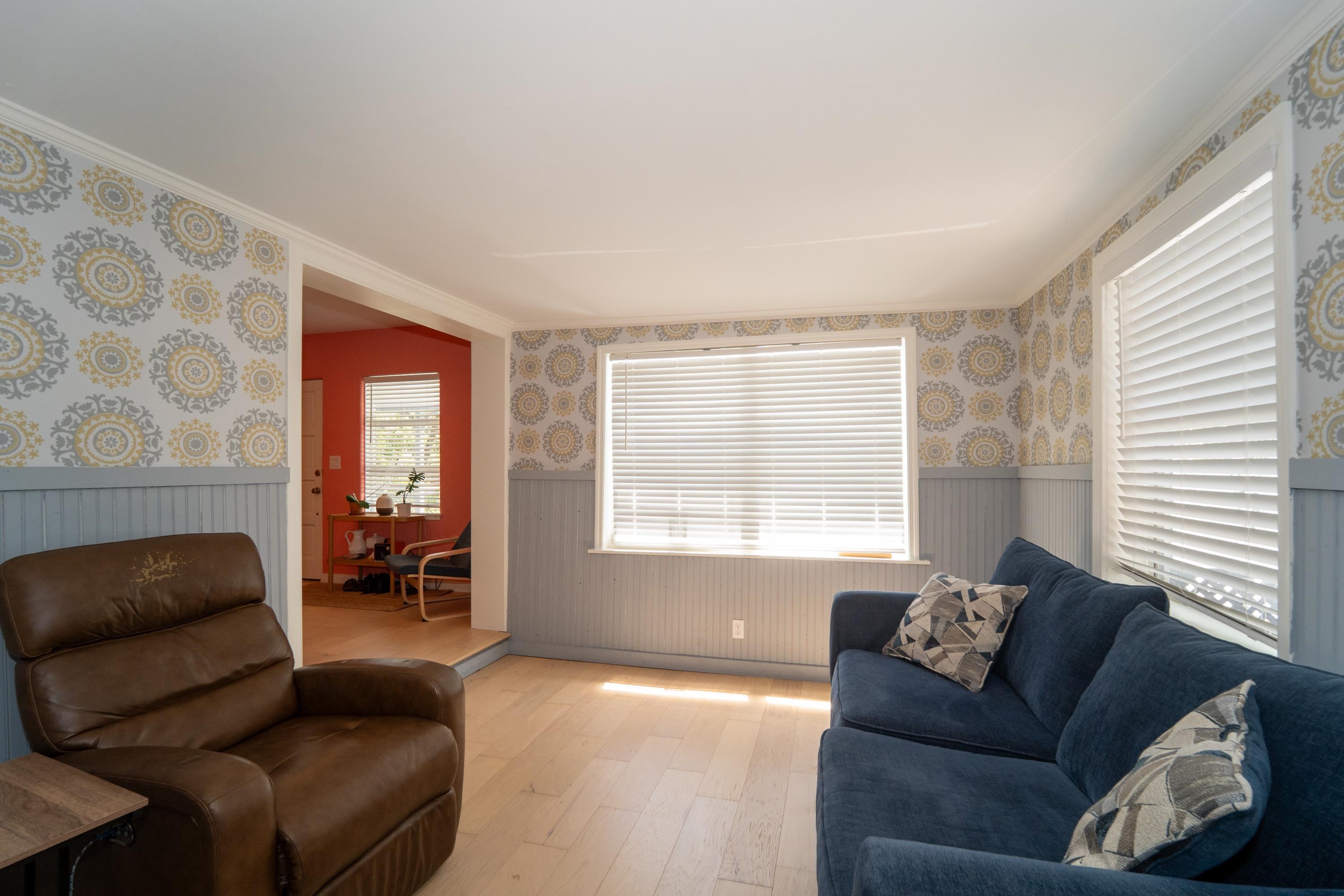 Image 14 of 39 For 6 Fancher Court