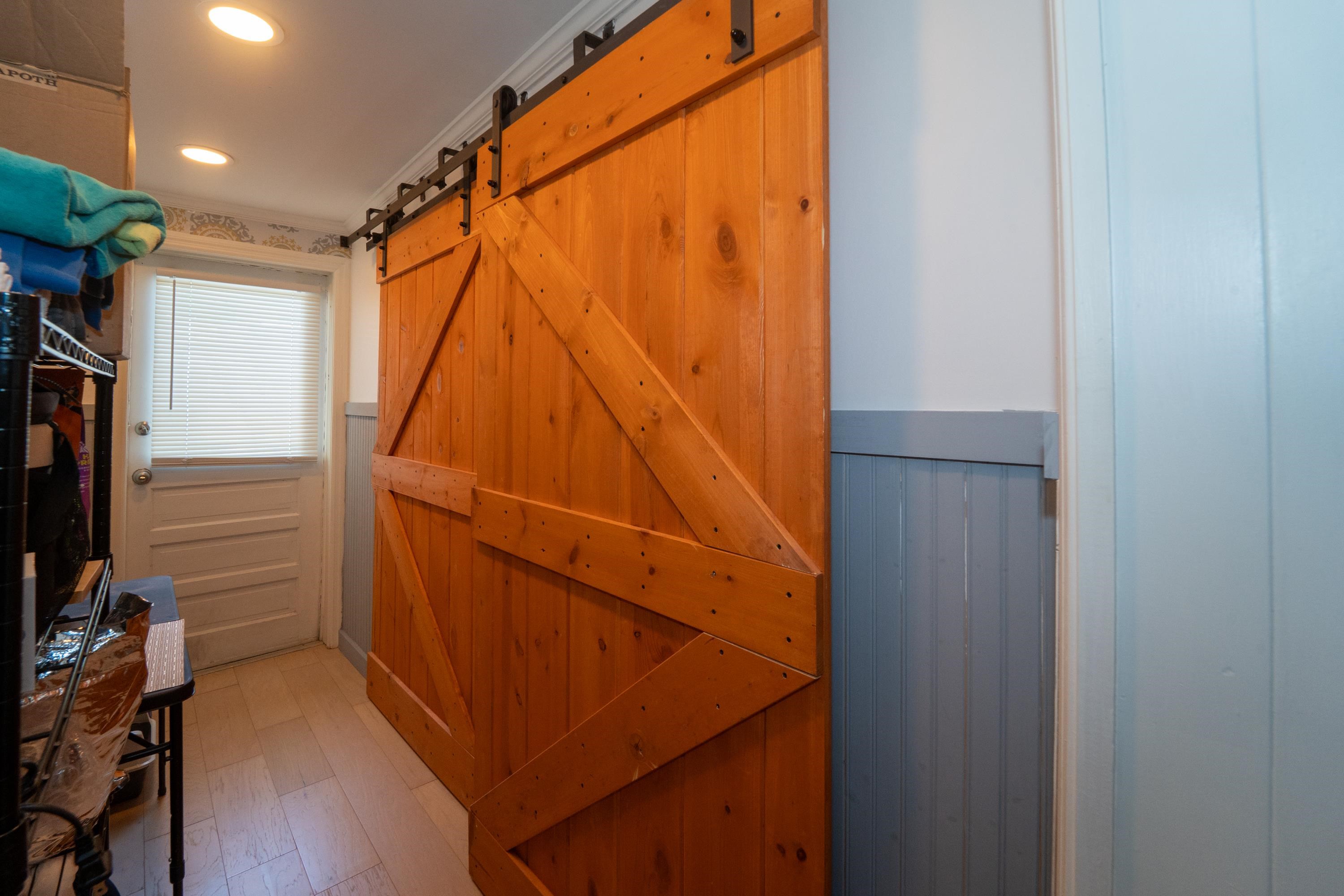 Image 16 of 39 For 6 Fancher Court