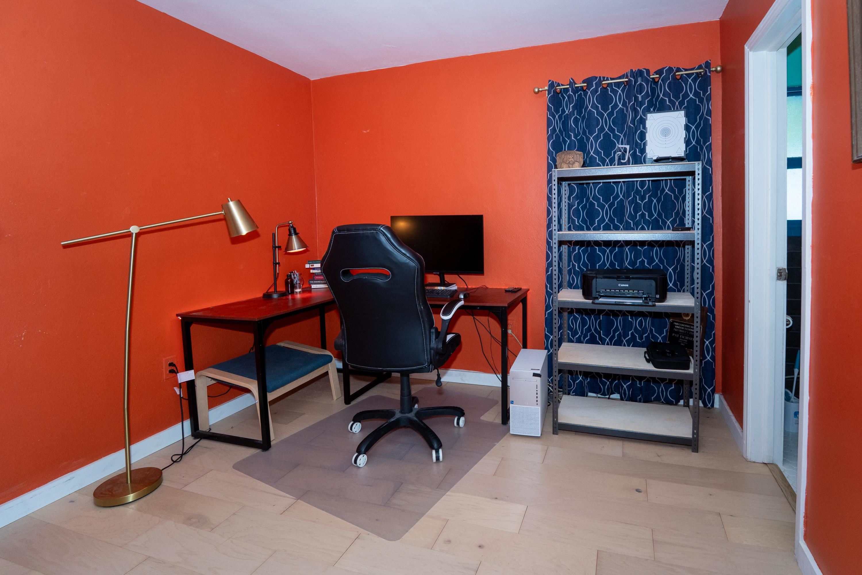 Image 21 of 39 For 6 Fancher Court