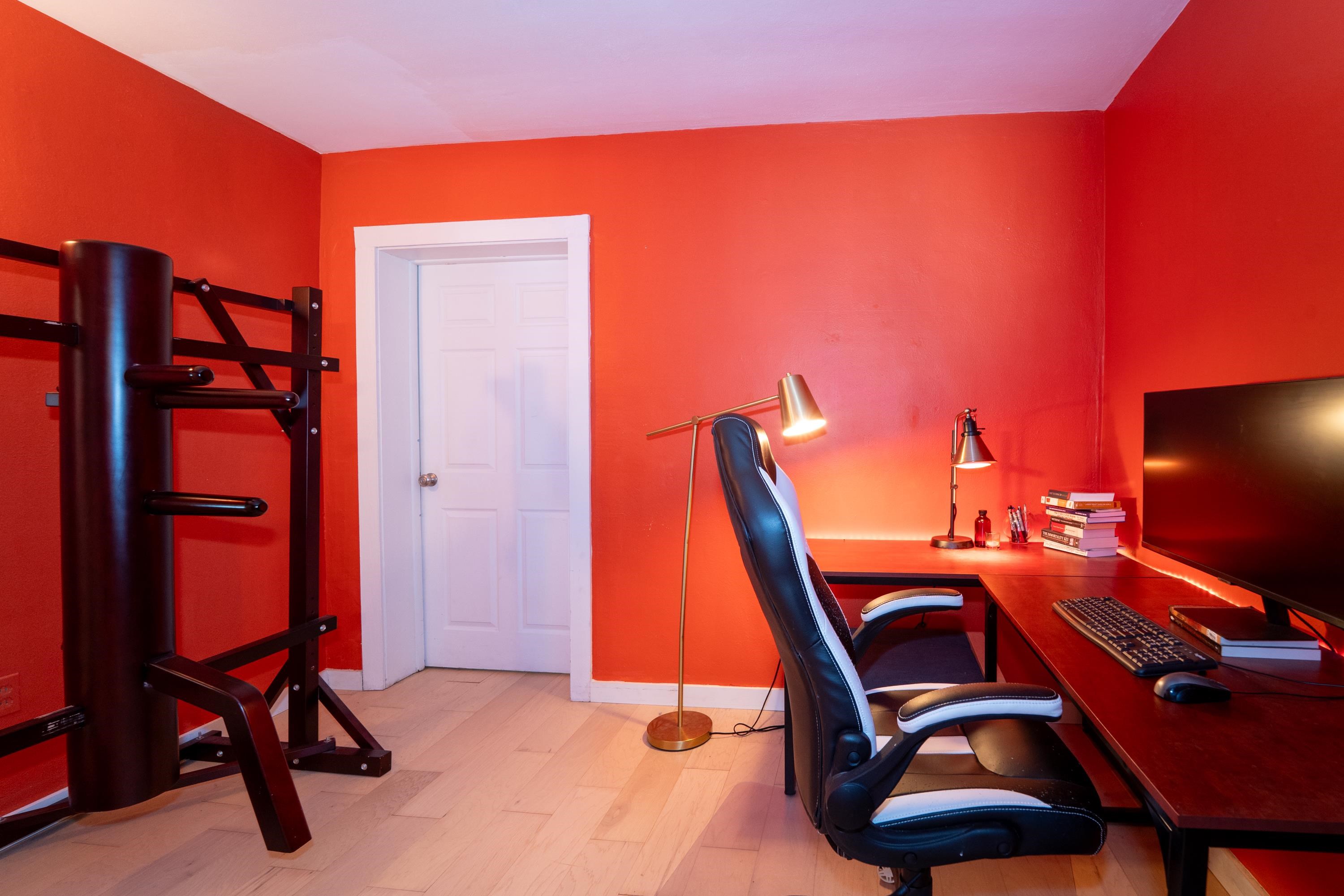 Image 22 of 39 For 6 Fancher Court