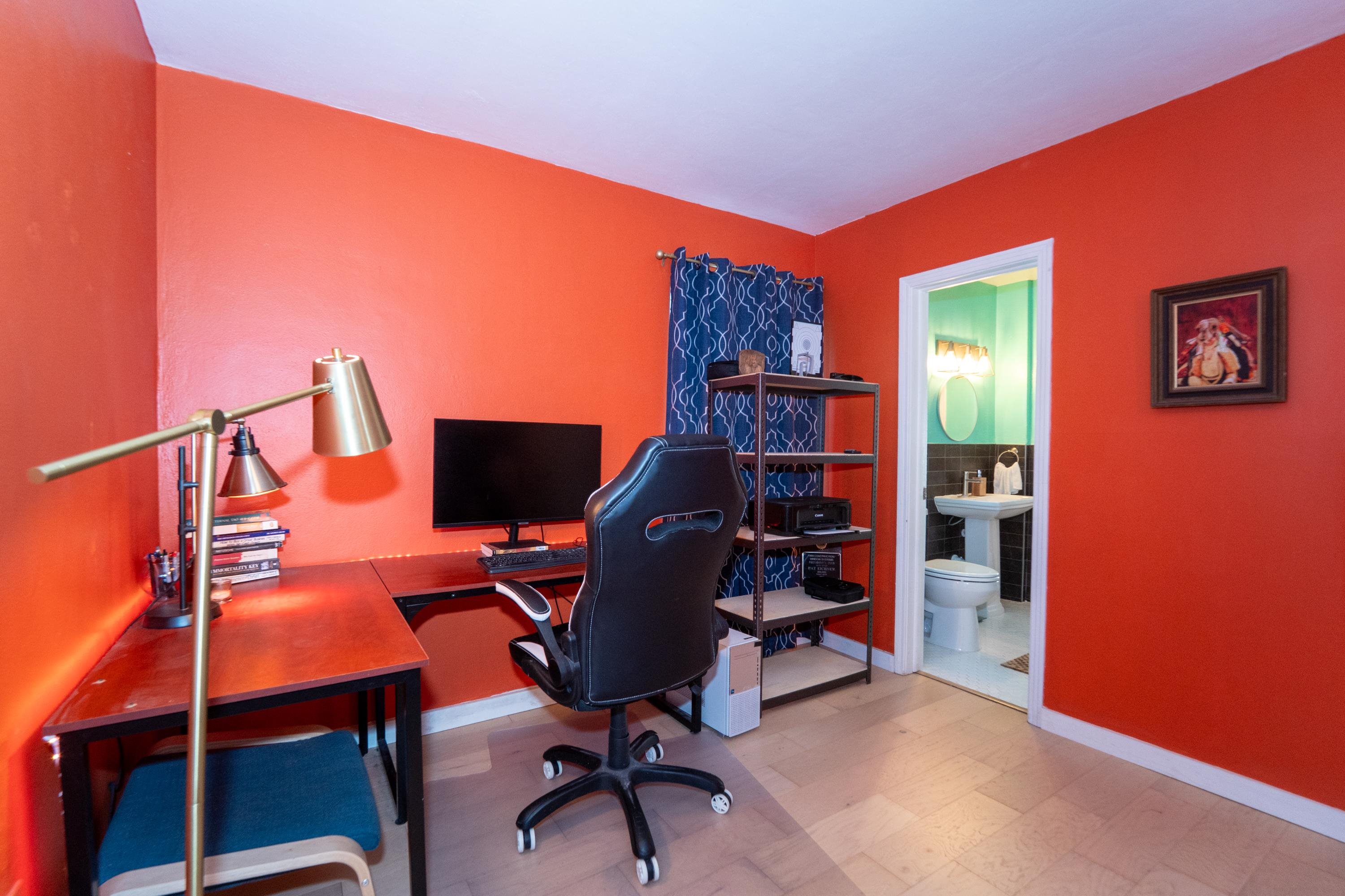 Image 23 of 39 For 6 Fancher Court