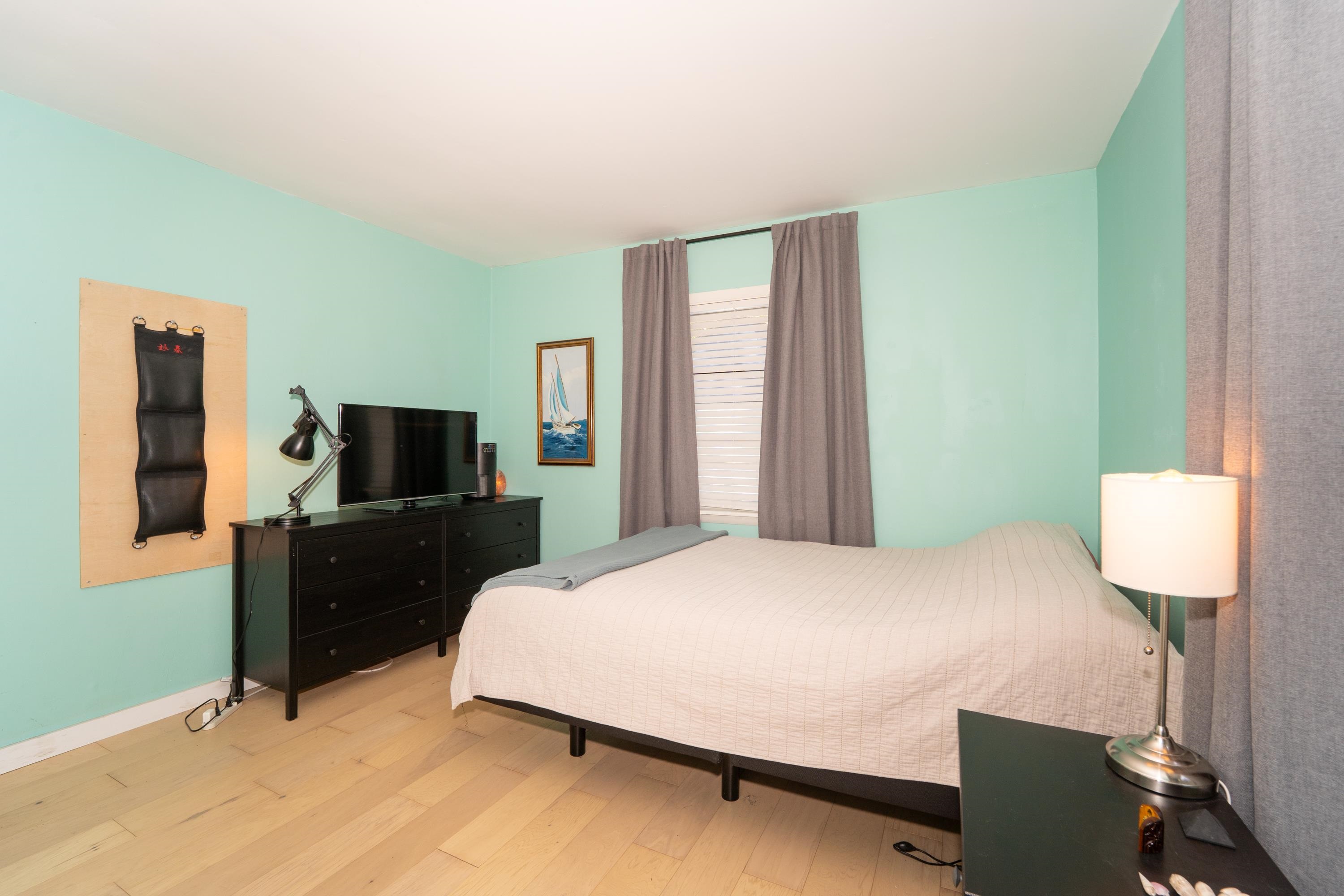 Image 24 of 39 For 6 Fancher Court