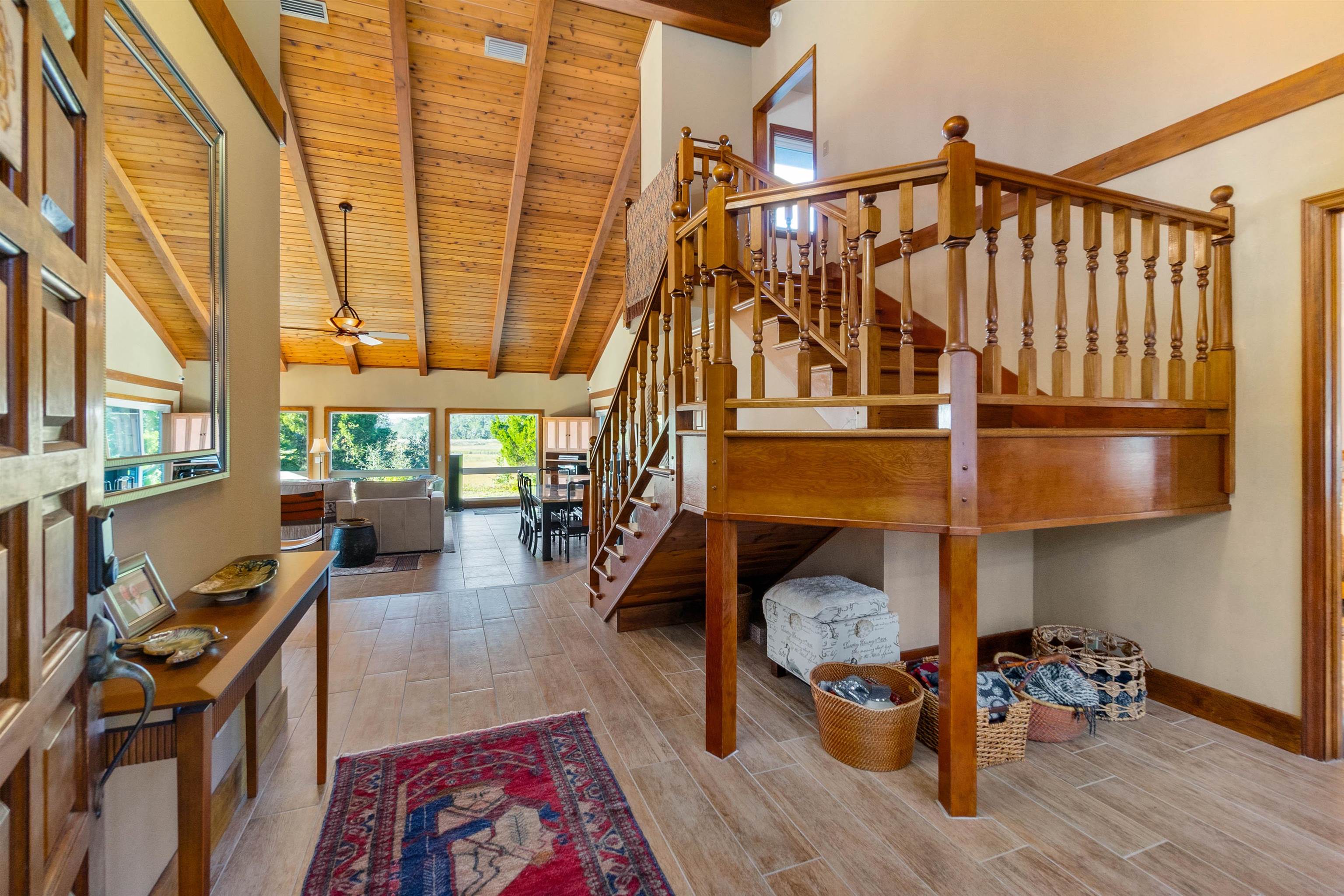 Image 29 of 66 For 160 Genung St W