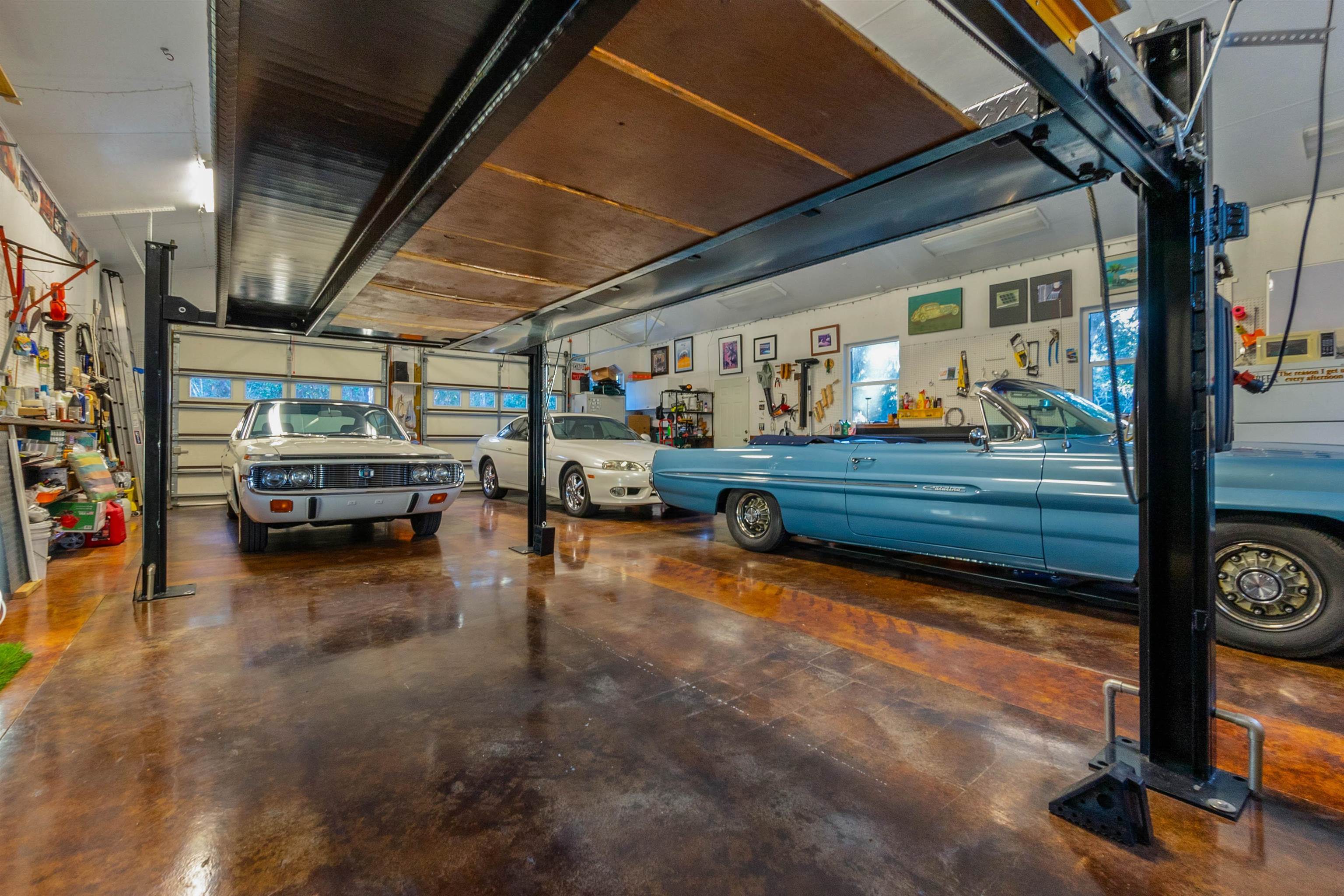 Image 58 of 66 For 160 Genung St W