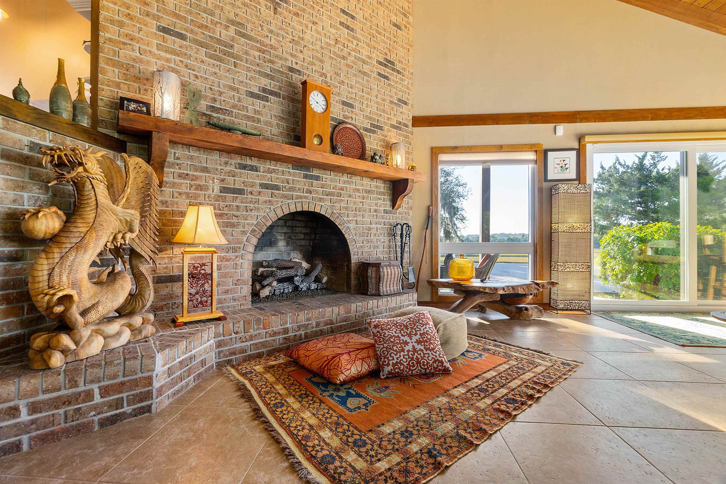 Image 8 of 66 For 160 Genung St W