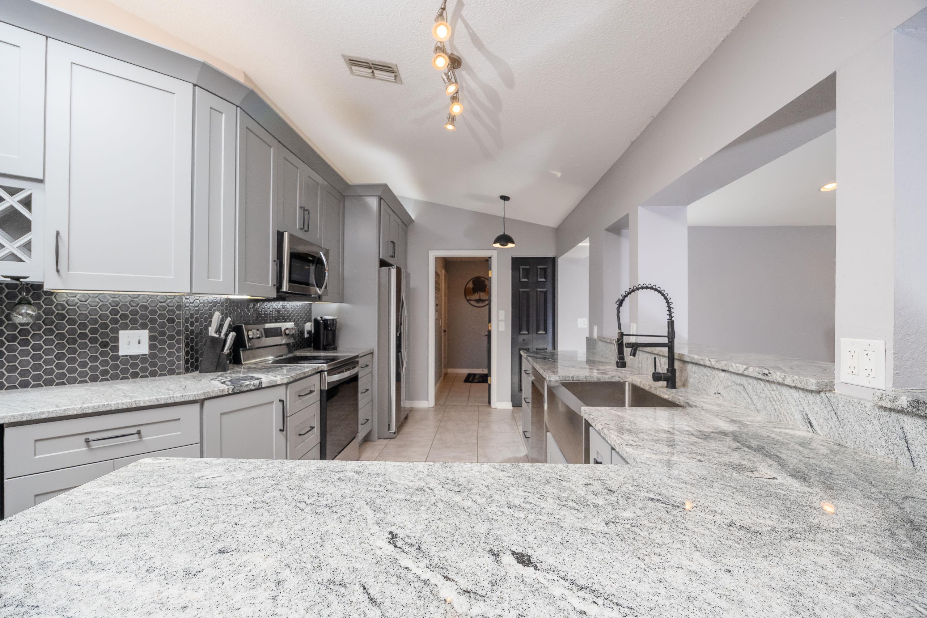 Image 11 of 50 For 5 Rippling Place