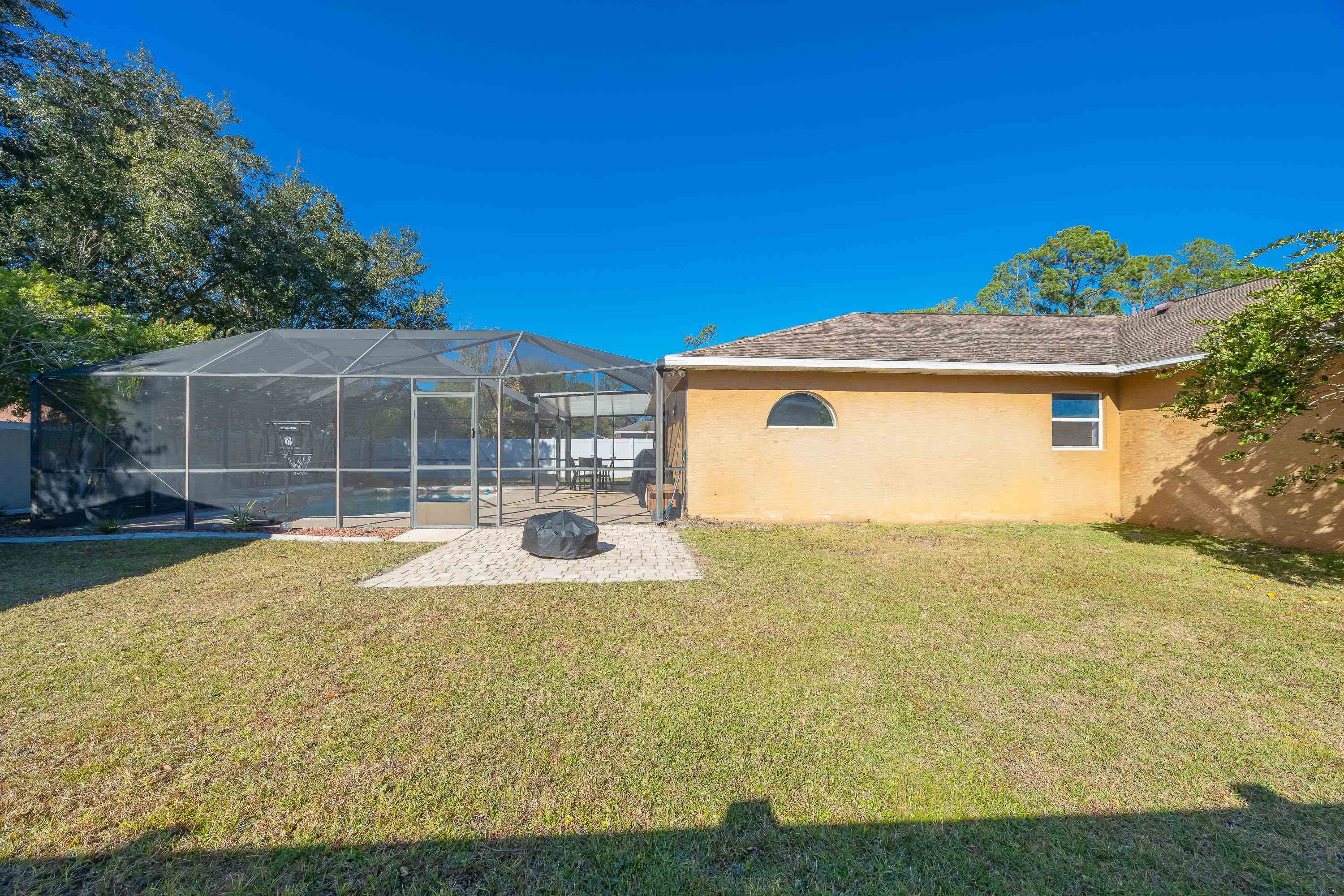 Image 32 of 50 For 5 Rippling Place