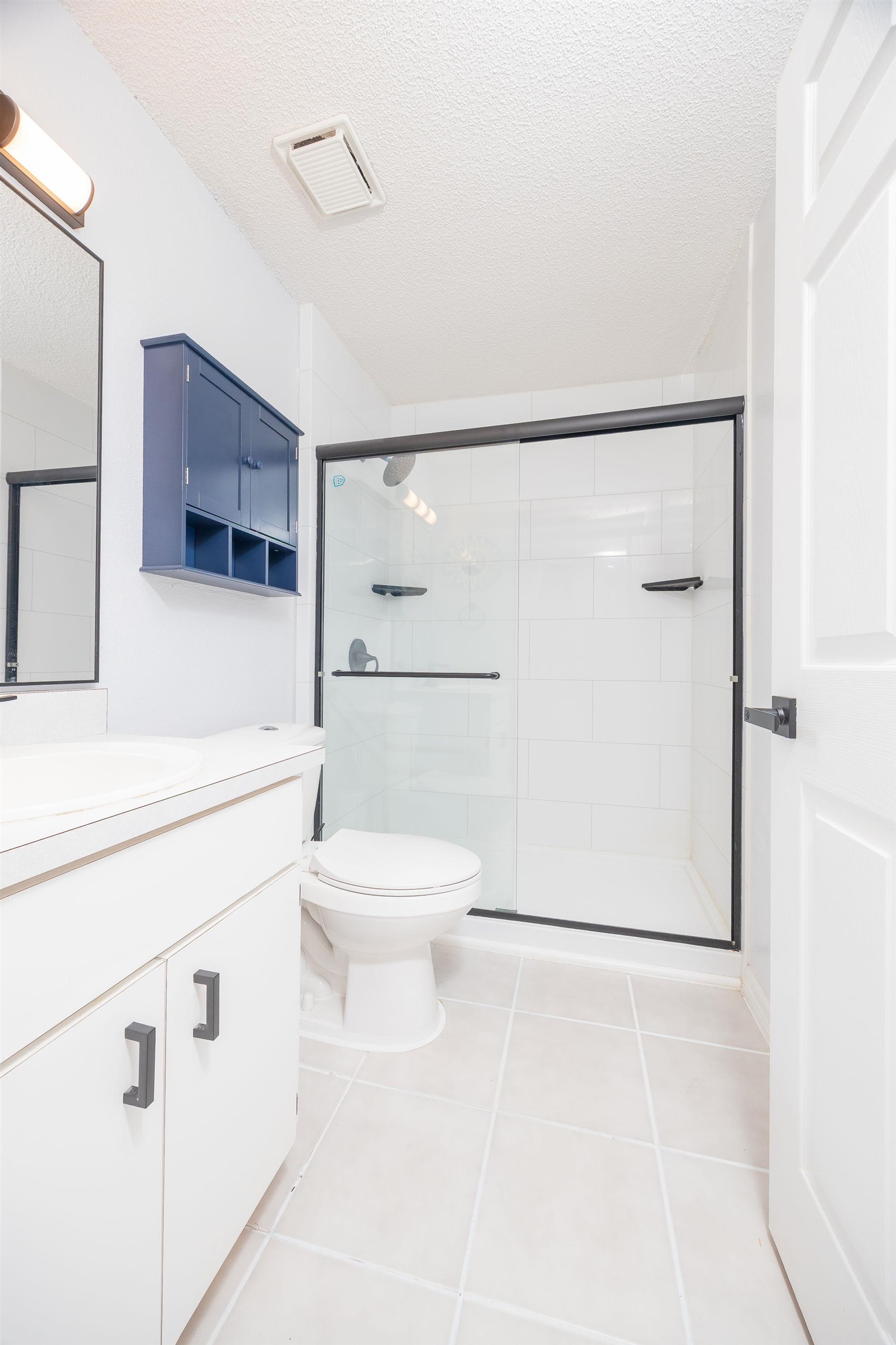 Image 40 of 50 For 5 Rippling Place