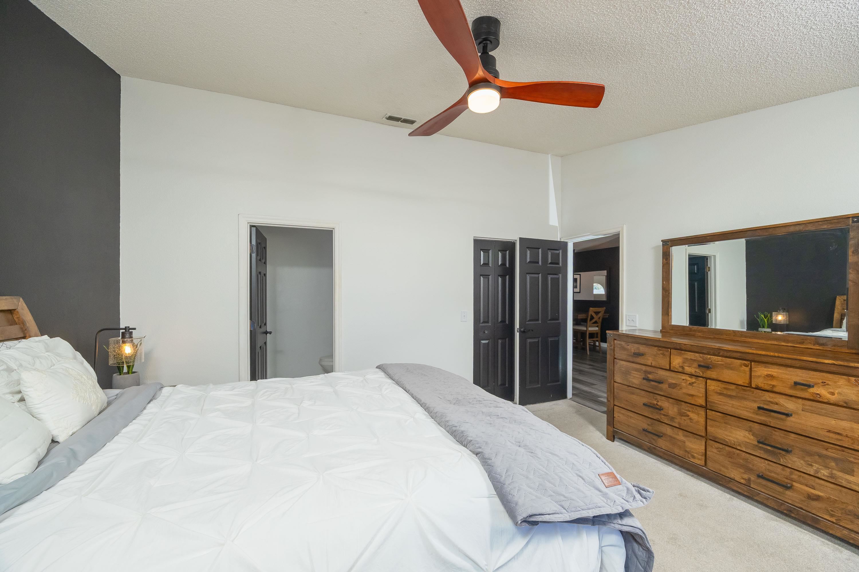 Image 47 of 50 For 5 Rippling Place