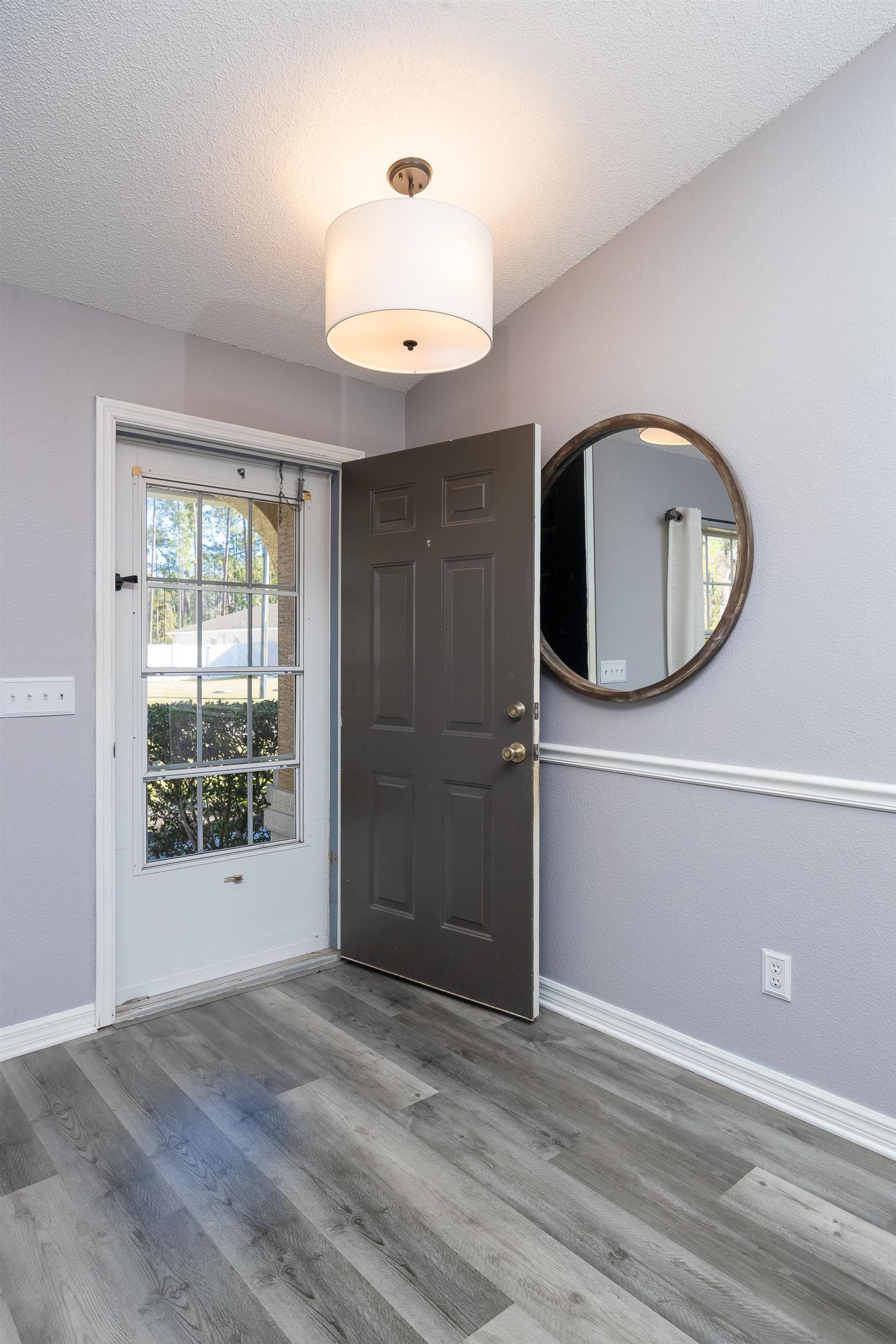 Image 5 of 50 For 5 Rippling Place