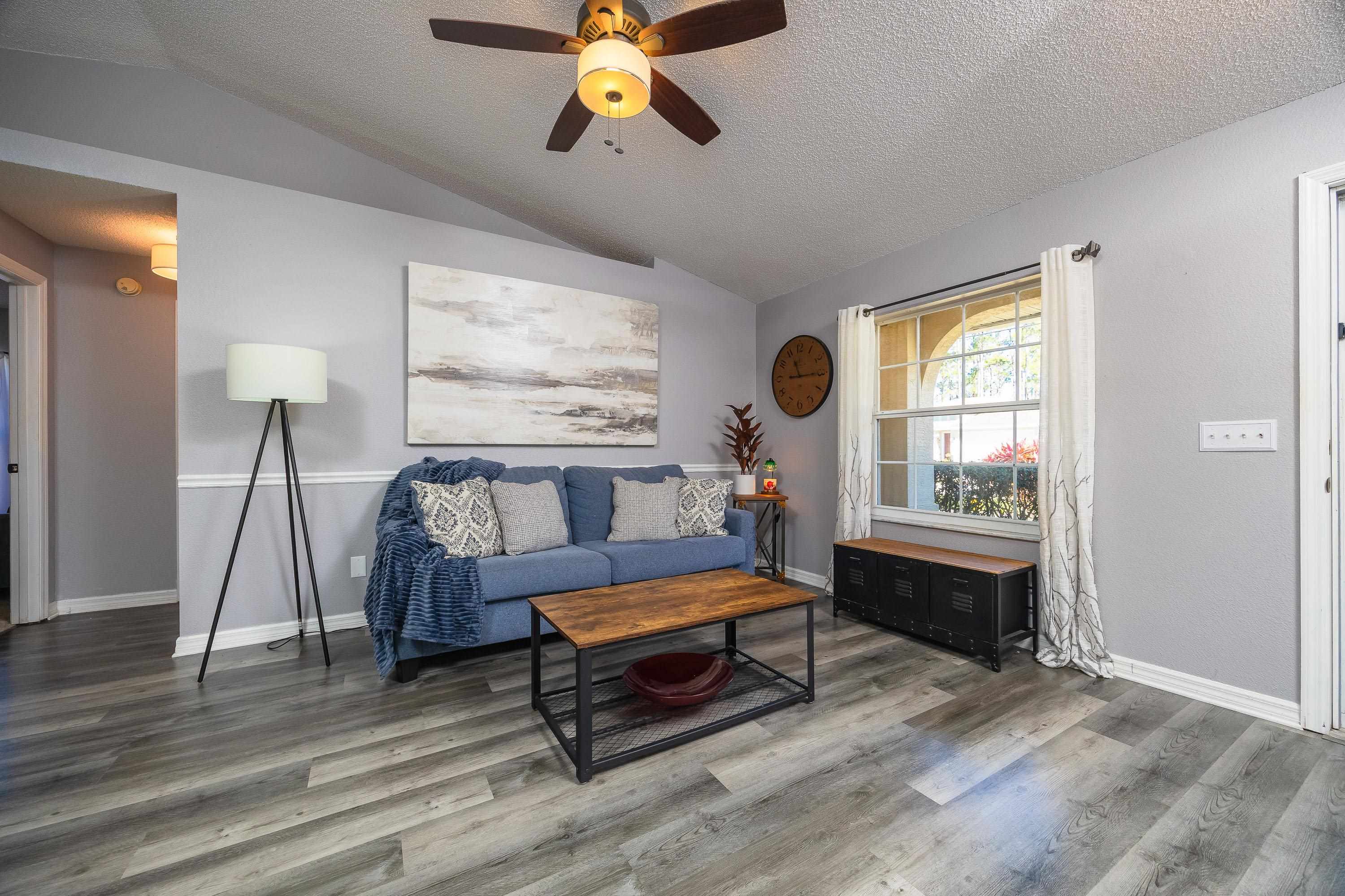 Image 7 of 50 For 5 Rippling Place