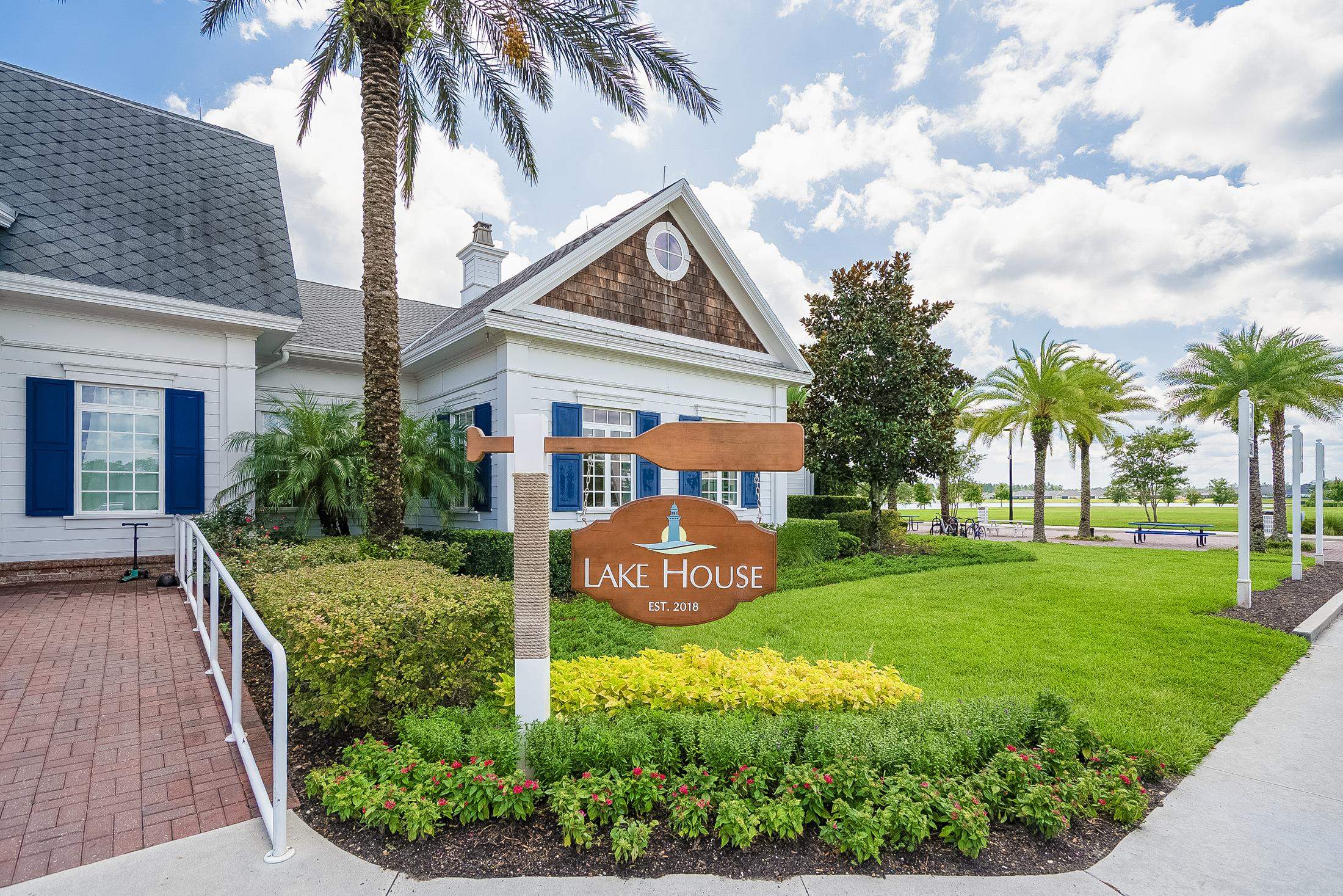 Image 52 of 63 For 406 Hutchinson Ln