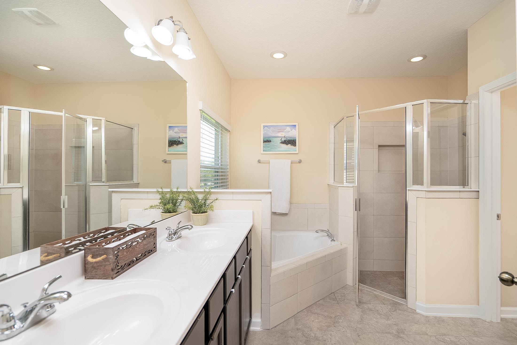 Image 6 of 63 For 406 Hutchinson Ln