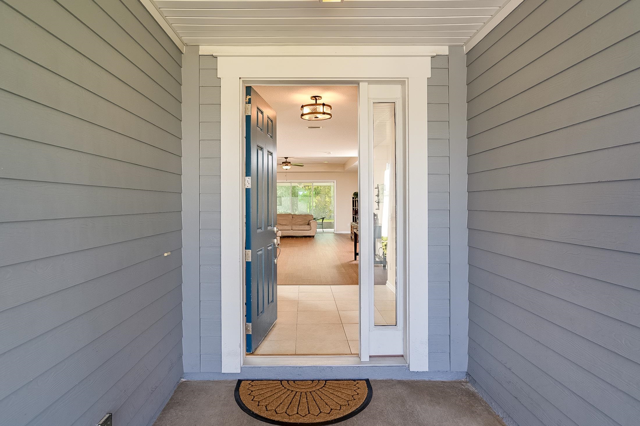 Image 8 of 63 For 406 Hutchinson Ln