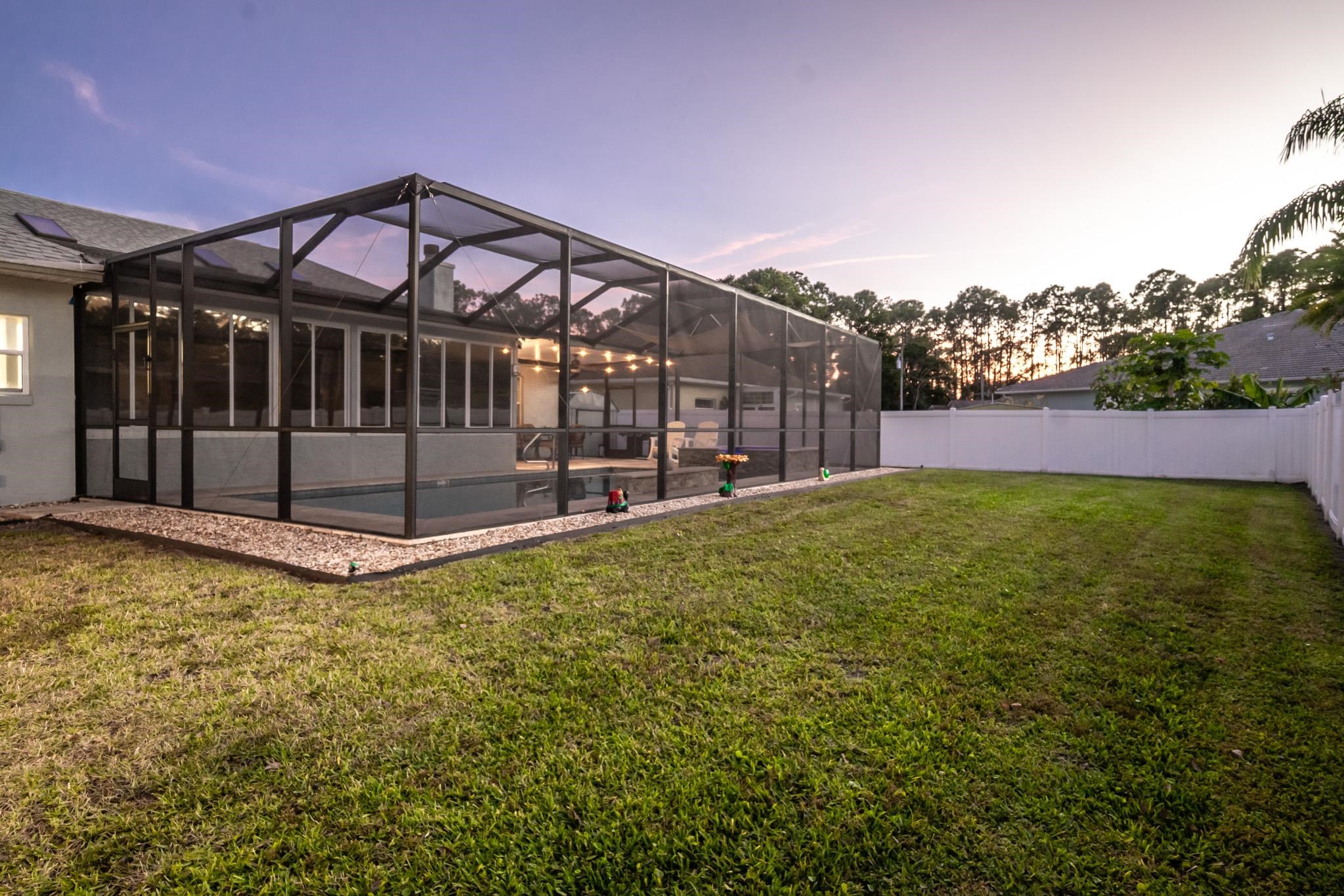 Image 6 of 41 For 2 Walnut Pl