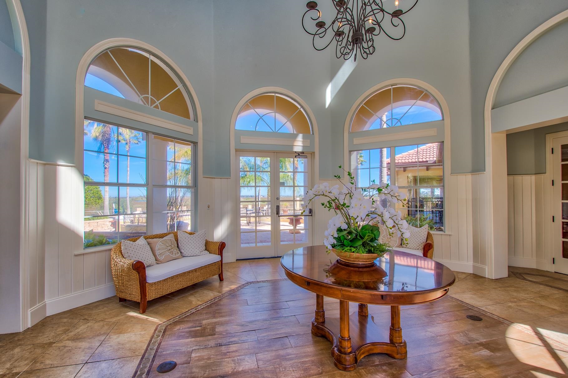 Image 35 of 44 For 3015 Aqua Vista Lane  127 W-gara