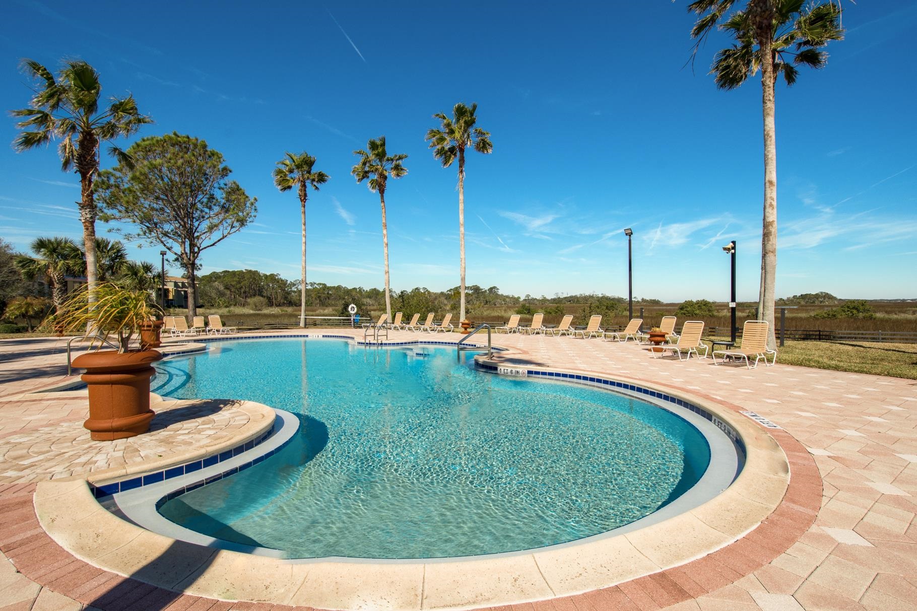 Image 39 of 44 For 3015 Aqua Vista Lane  127 W-gara