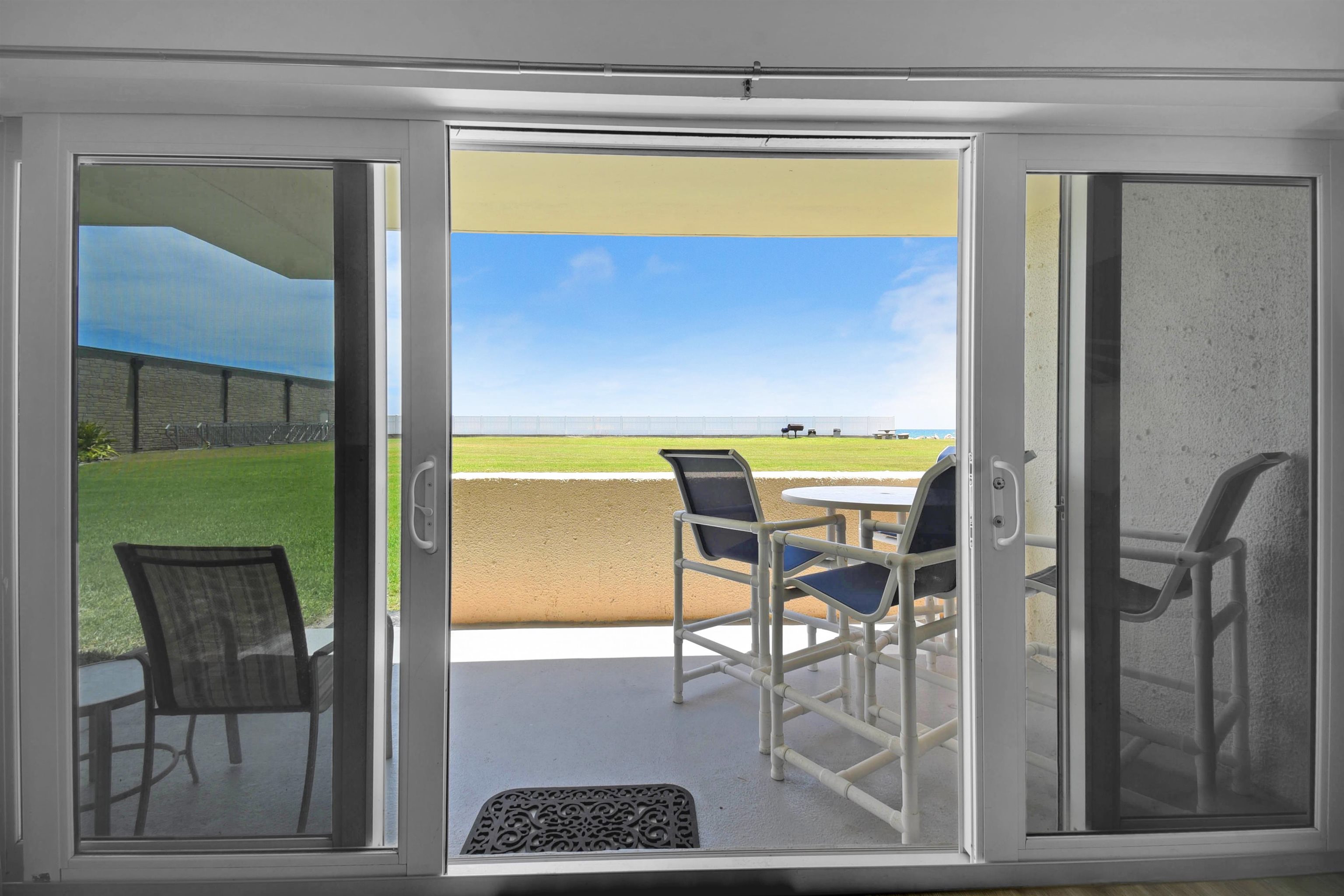 Image 18 of 23 For 390 A1a Beach Blvd  4