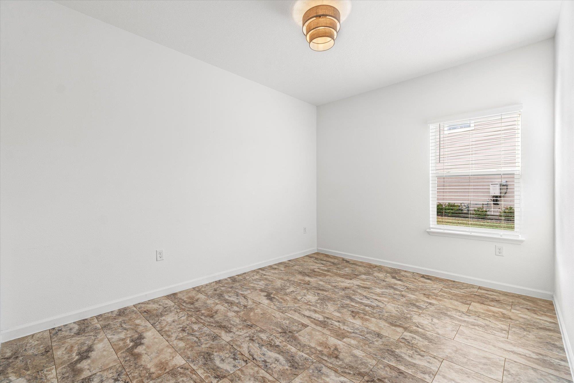 Image 28 of 60 For 204 Field Flower Way