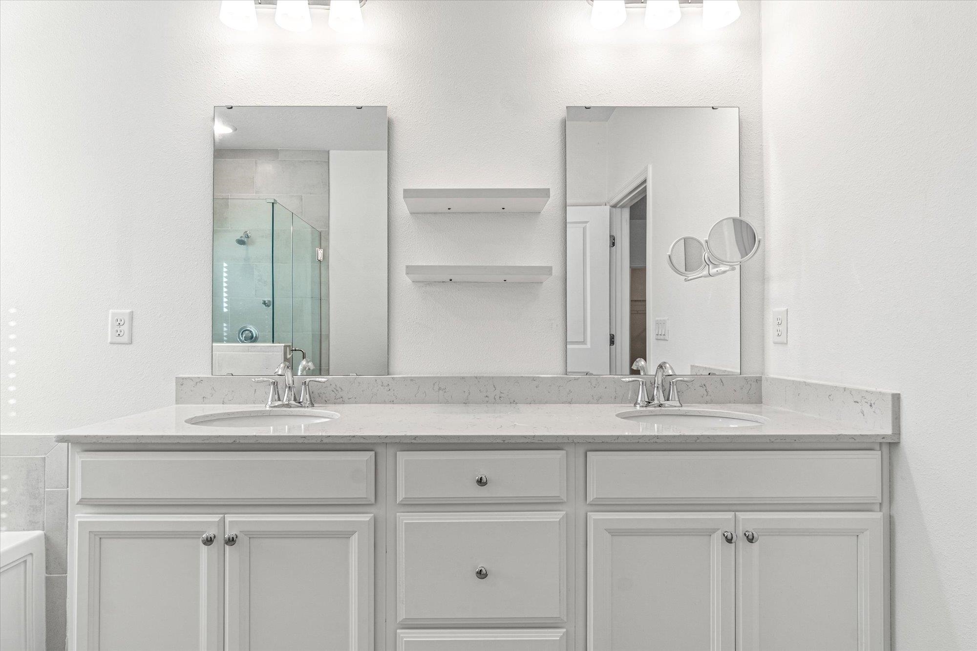 Image 41 of 60 For 204 Field Flower Way