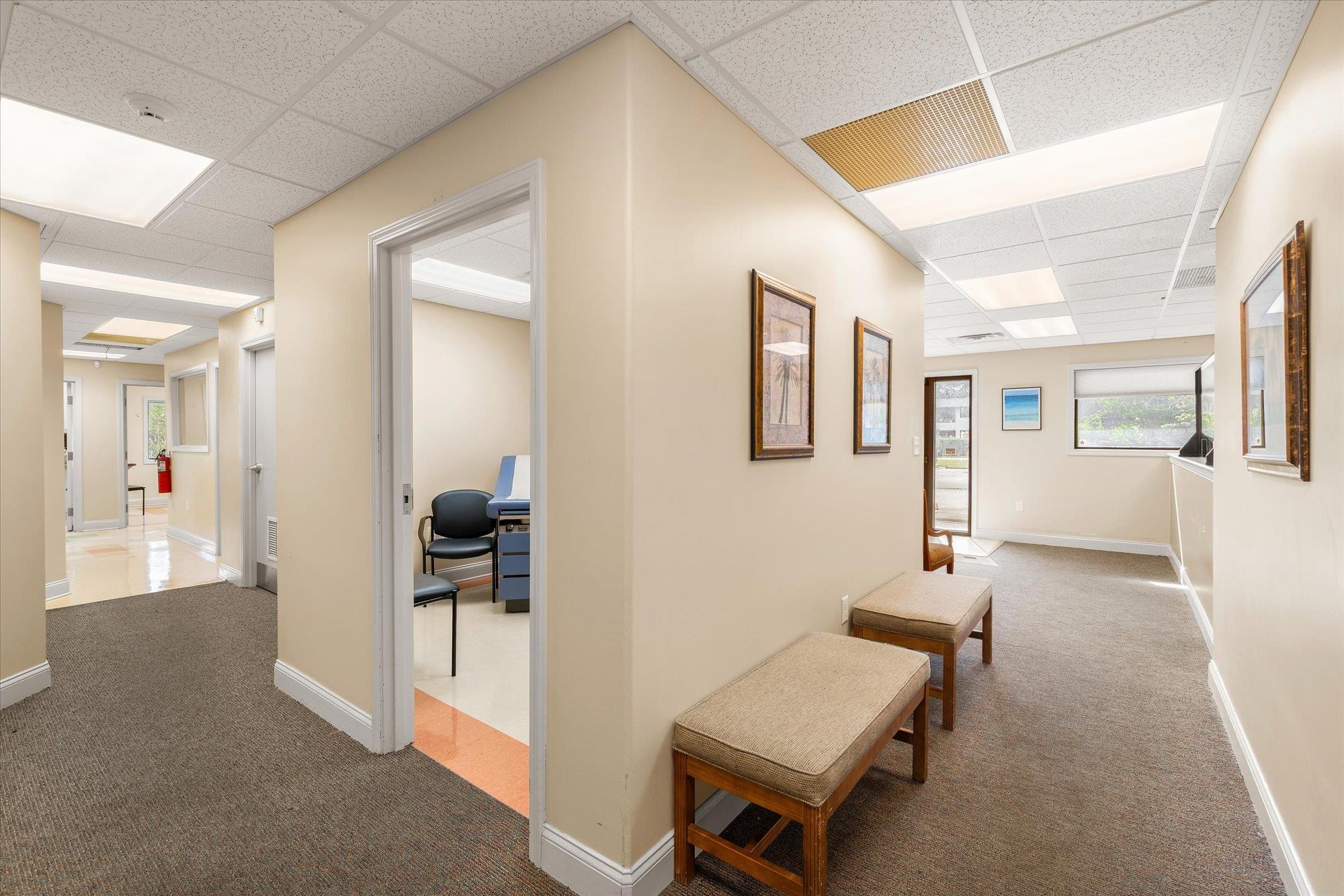 Image 11 of 52 For 9 San Bartola Dr