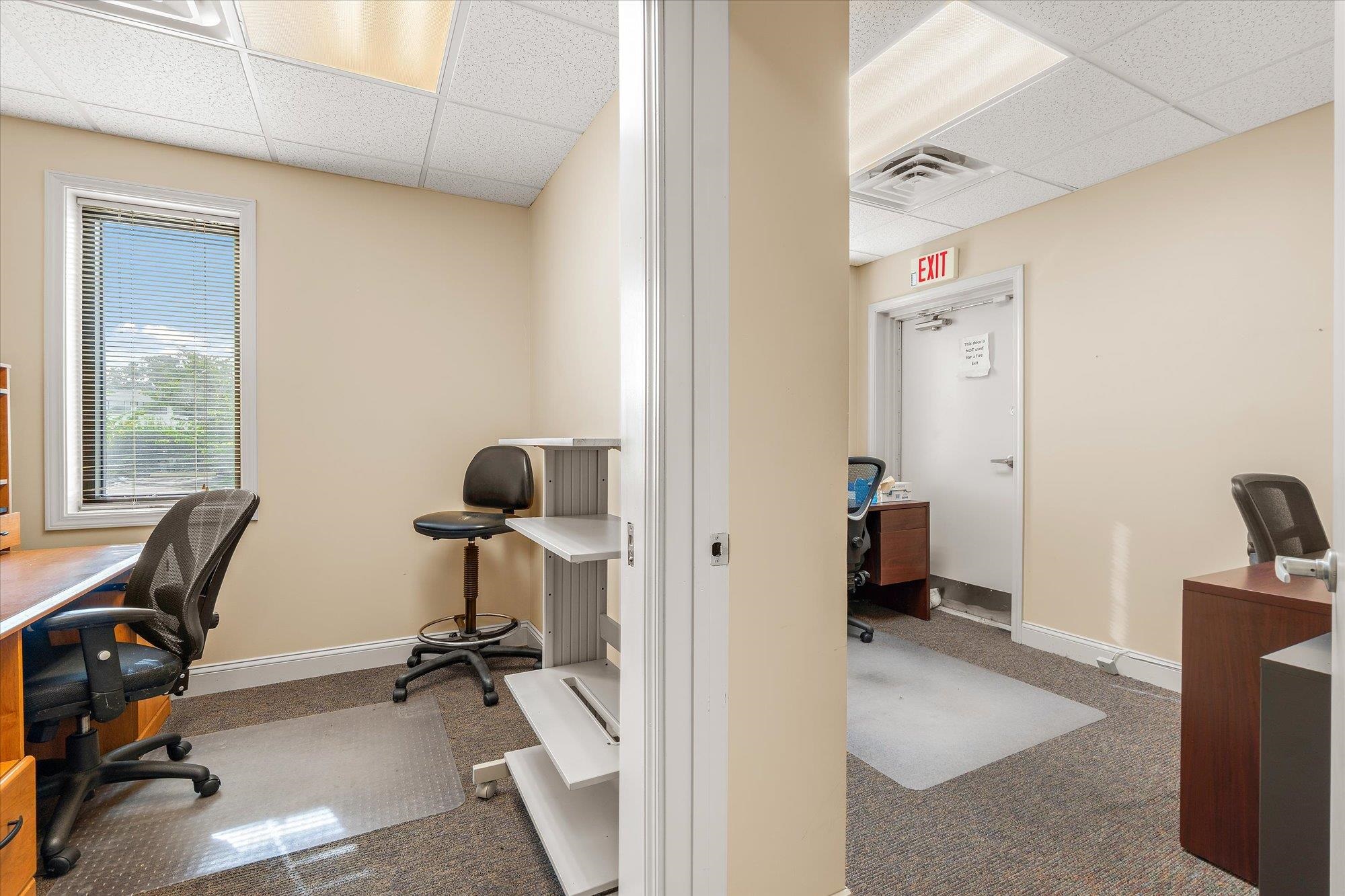 Image 12 of 52 For 9 San Bartola Dr