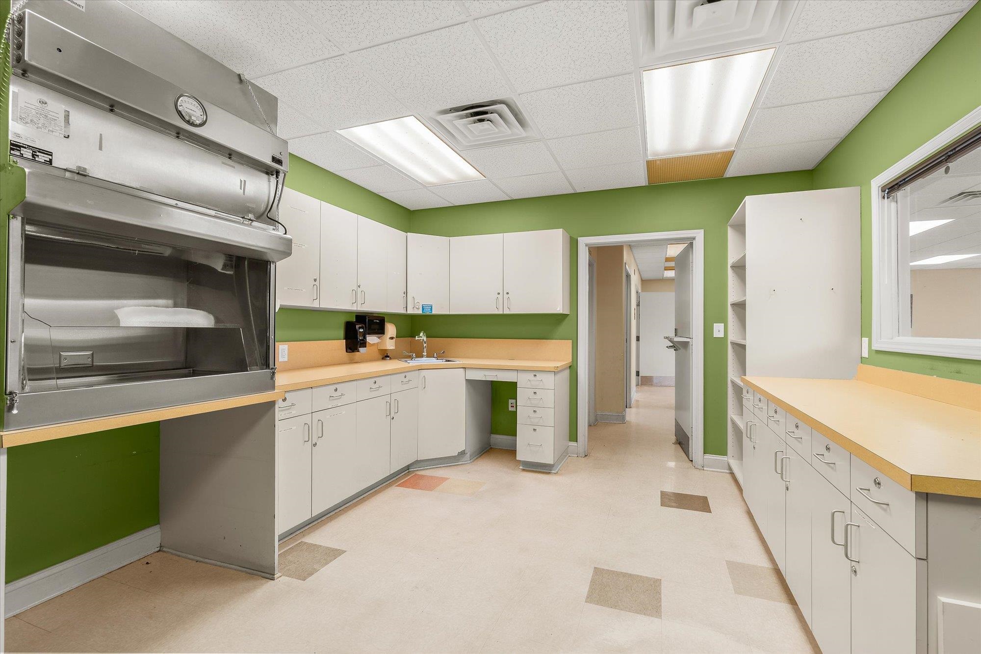 Image 27 of 52 For 9 San Bartola Dr