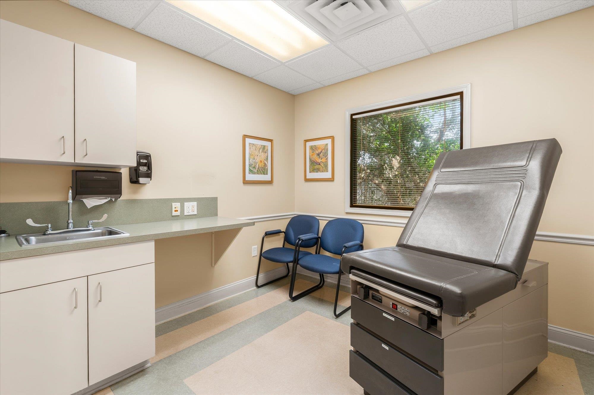 Image 32 of 52 For 9 San Bartola Dr