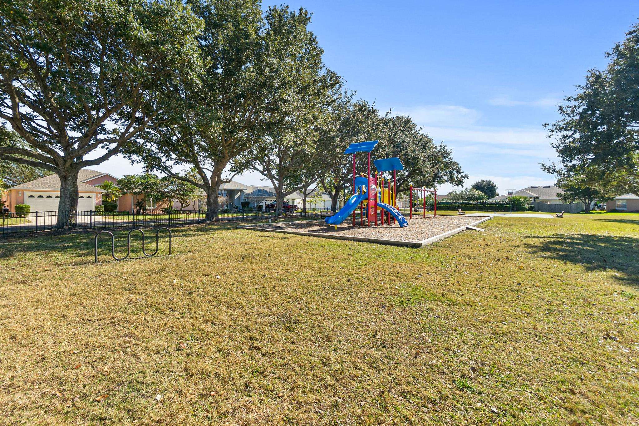 Image 38 of 48 For 633 Nautical Way