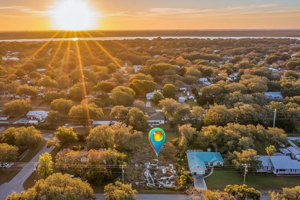 Image 11 of 11 For 403 Segovia Rd