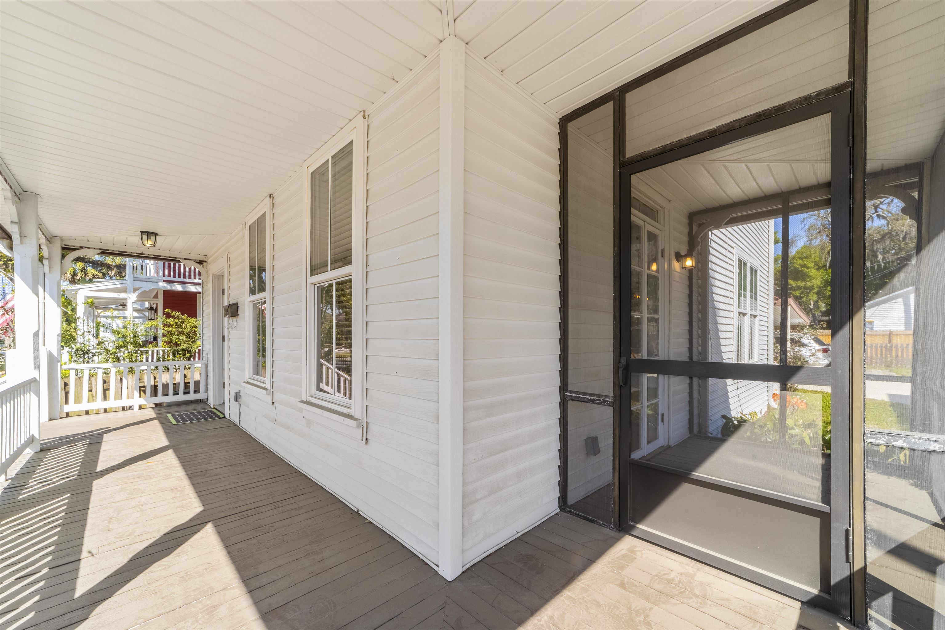 Image 10 of 51 For 44 Carrera Street