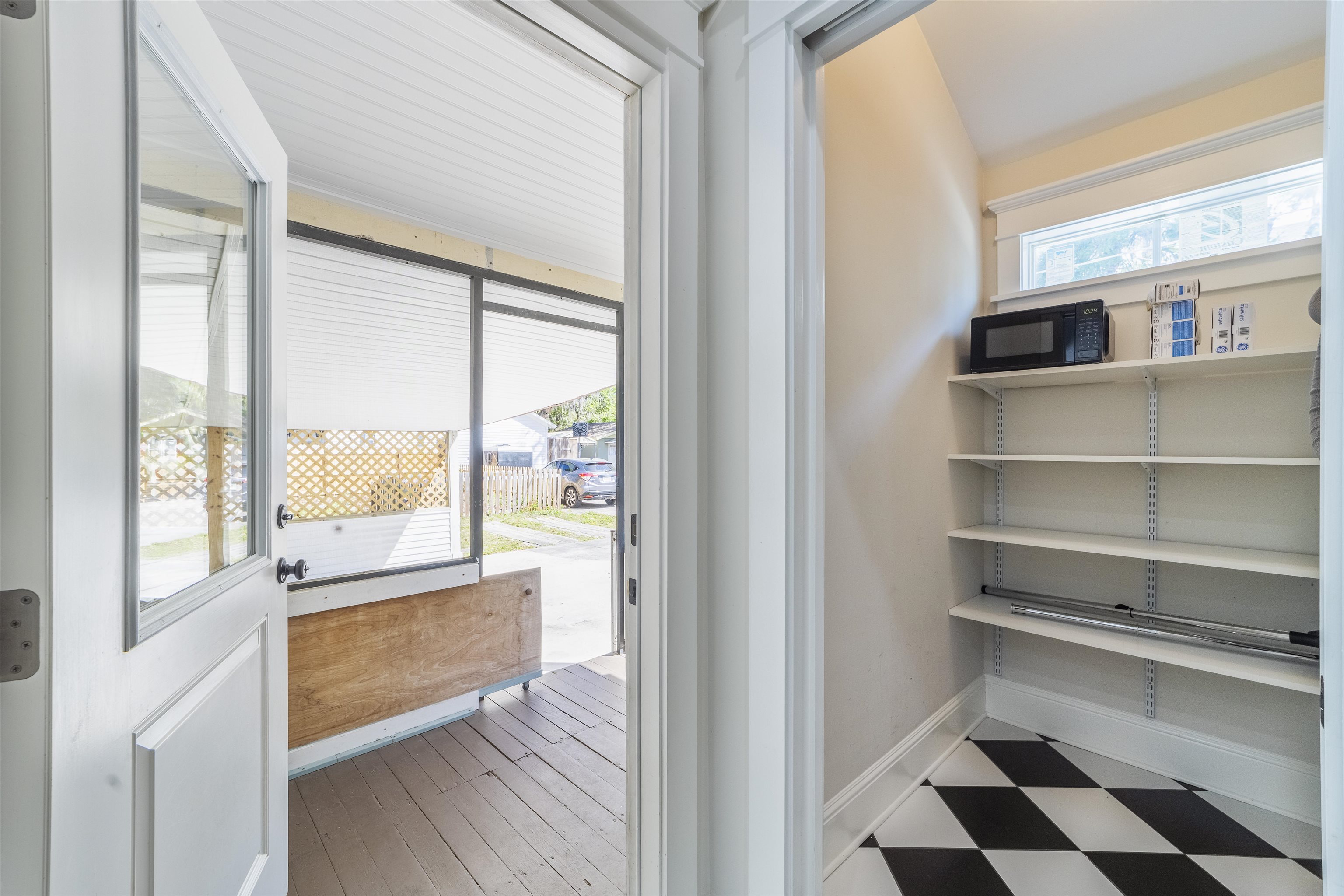 Image 34 of 51 For 44 Carrera Street