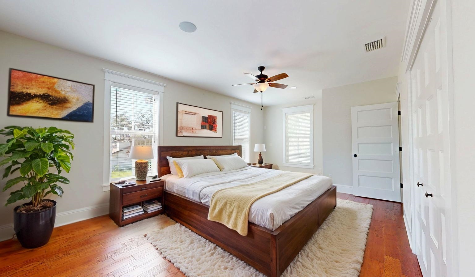 Image 42 of 51 For 44 Carrera Street