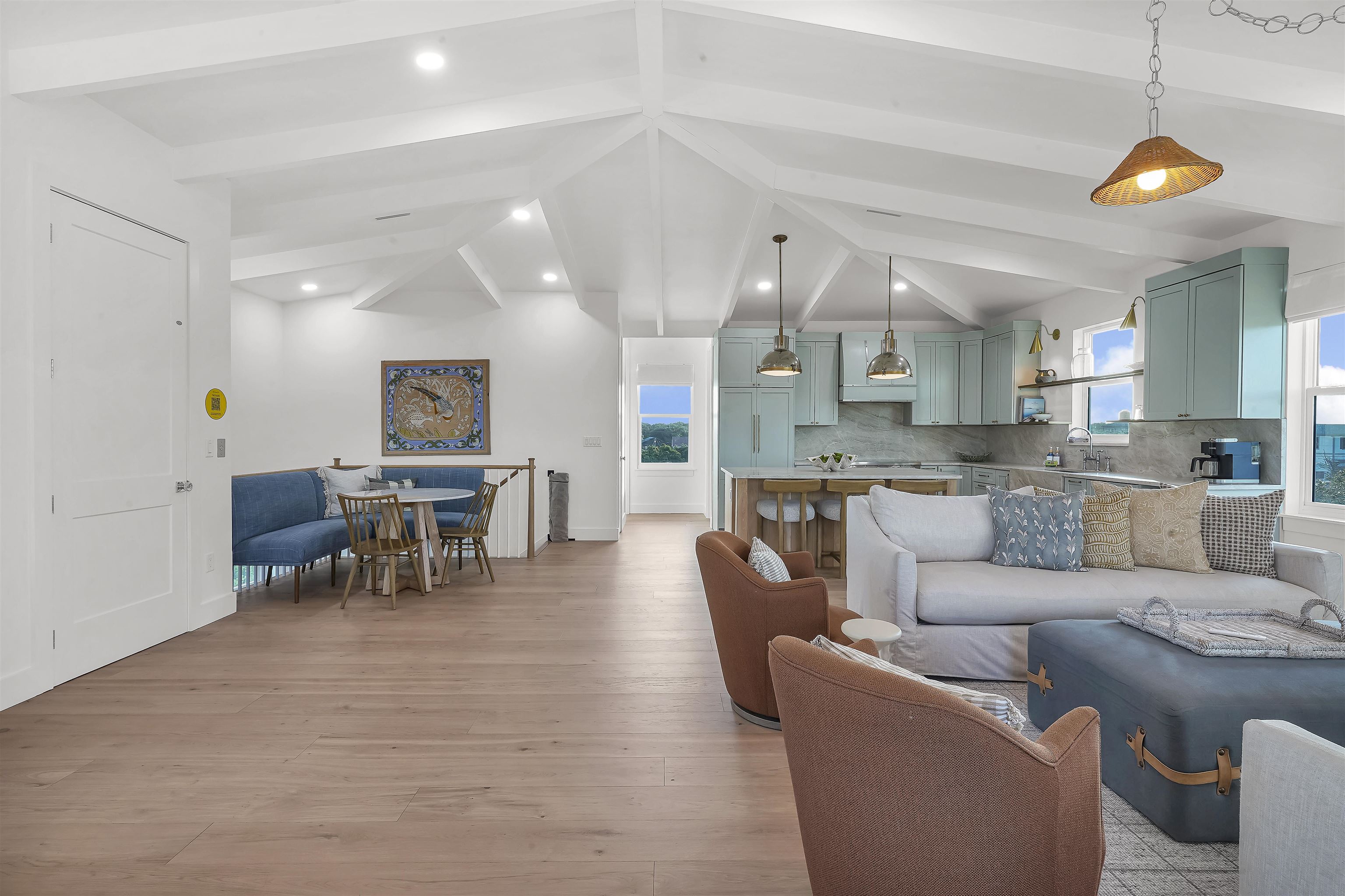 Image 29 of 56 For 6435 Broward St