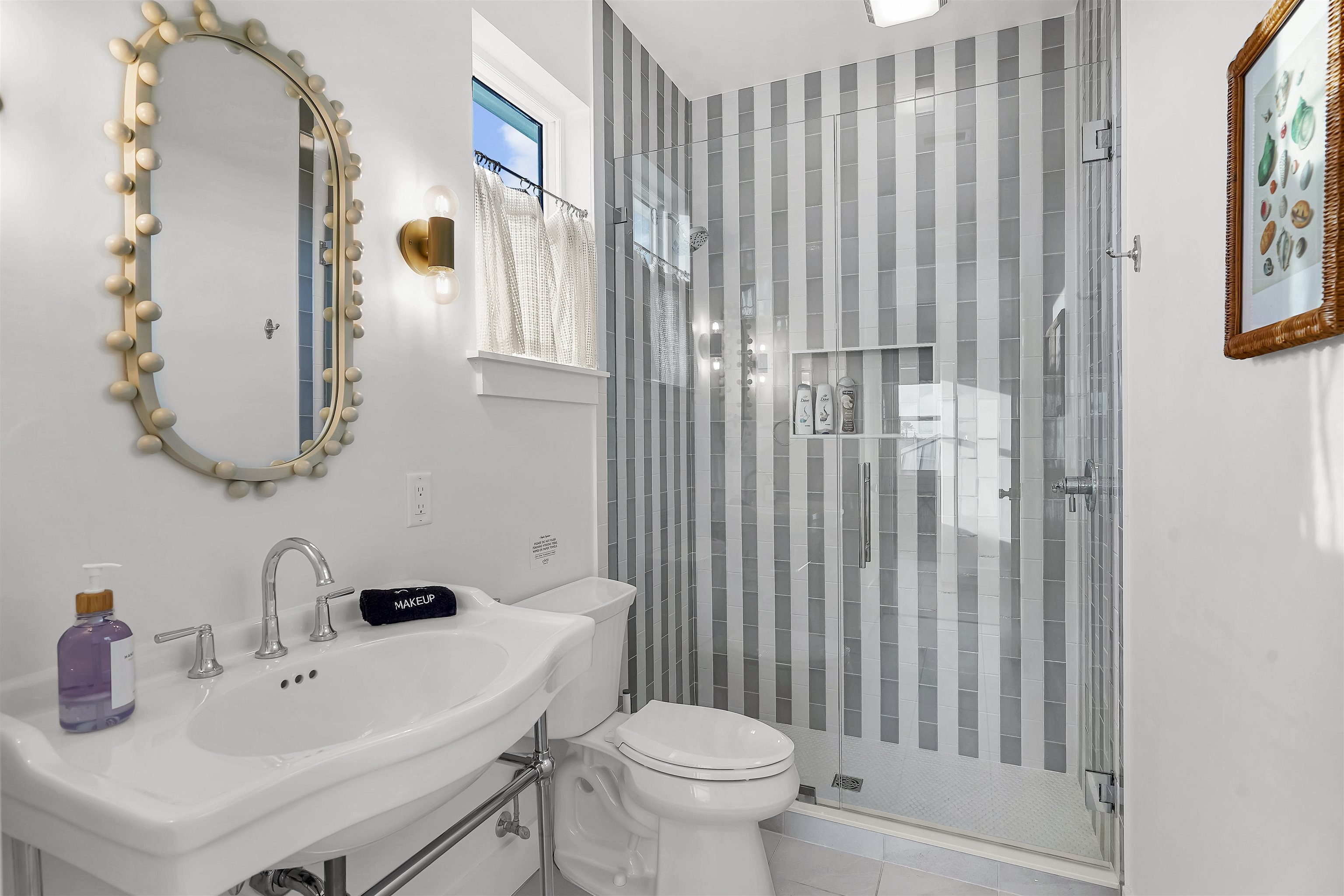 Image 37 of 56 For 6435 Broward St