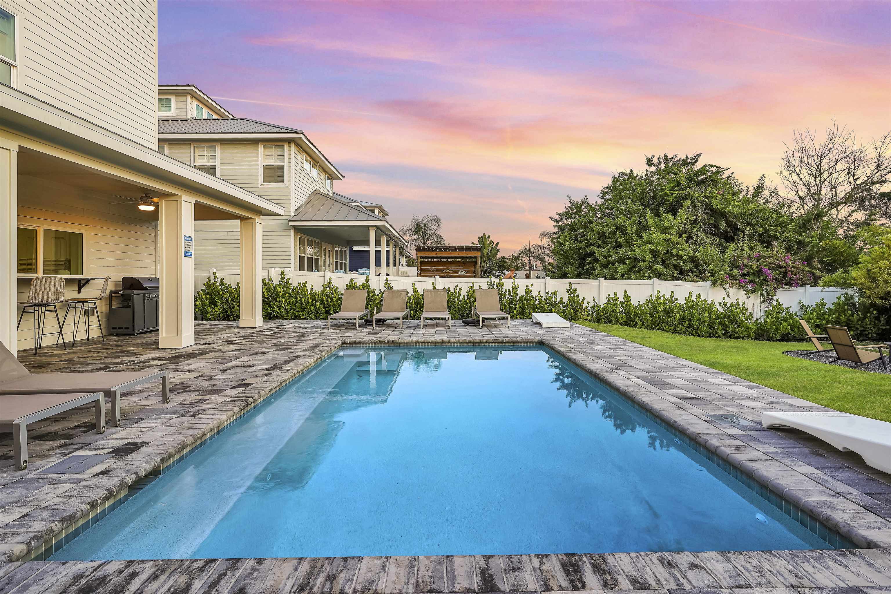 Image 46 of 56 For 6435 Broward St